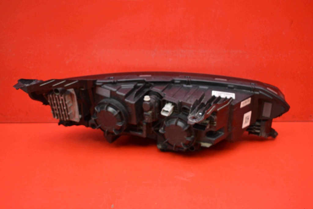 REFLEKTOR left light front LED EU 260604601R RENAULT TALISMAN 1 and 12-20