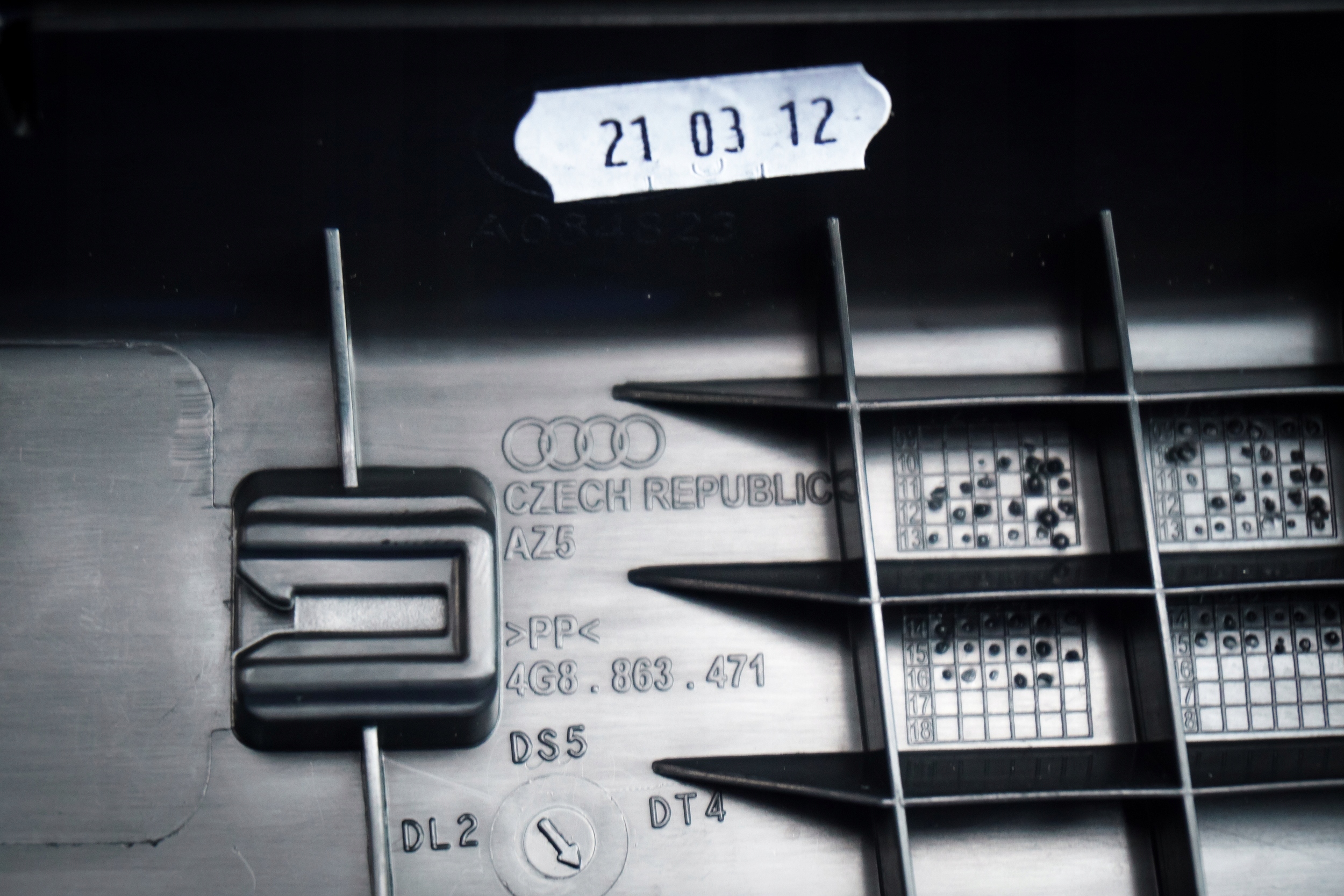 Couverture Armature Arrière Audi A7 RS7 4G8863471 4PK