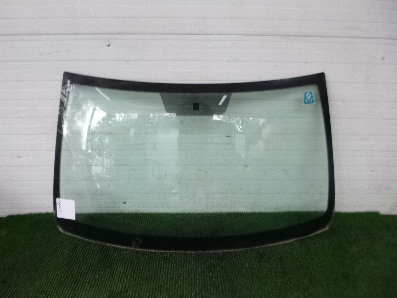 DACIA LOGAN and 04- window front iron front OE