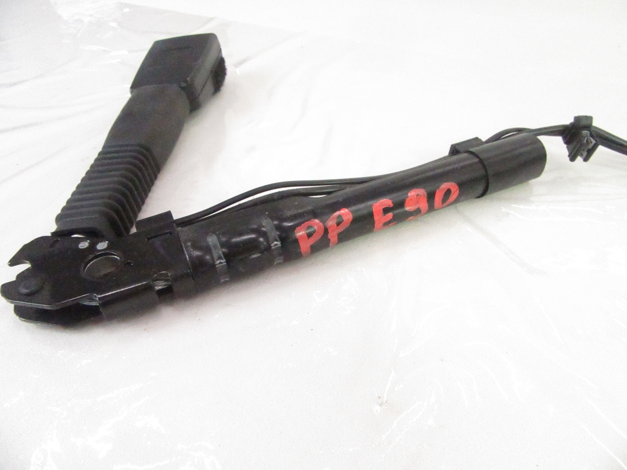 adjuster supports right front hook BMW e81 e82 e87 e88 e90 e91 e92 LCI LIFT
