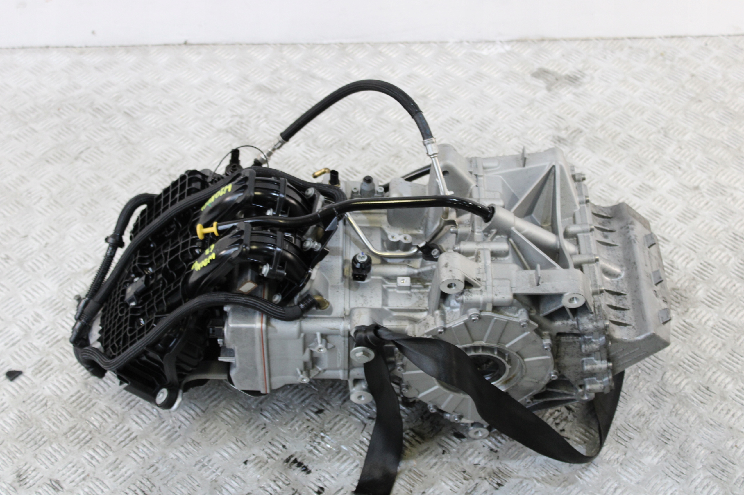 engine MOTOR complete BMW I3 L01 W20K06A