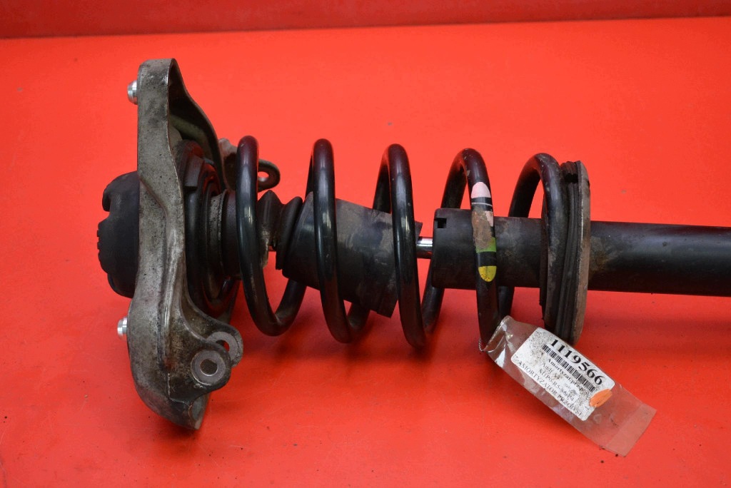shock absorber right front 8E0413031AK AUDI A4 B6 2.0 20V 130 KM 00-05
