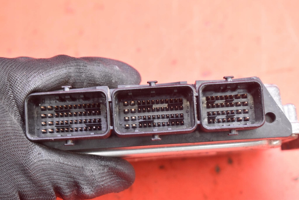 control unit computer of the engine 237100055R RENAULT MEGANE 3 III 1.9 DCI 130 KM