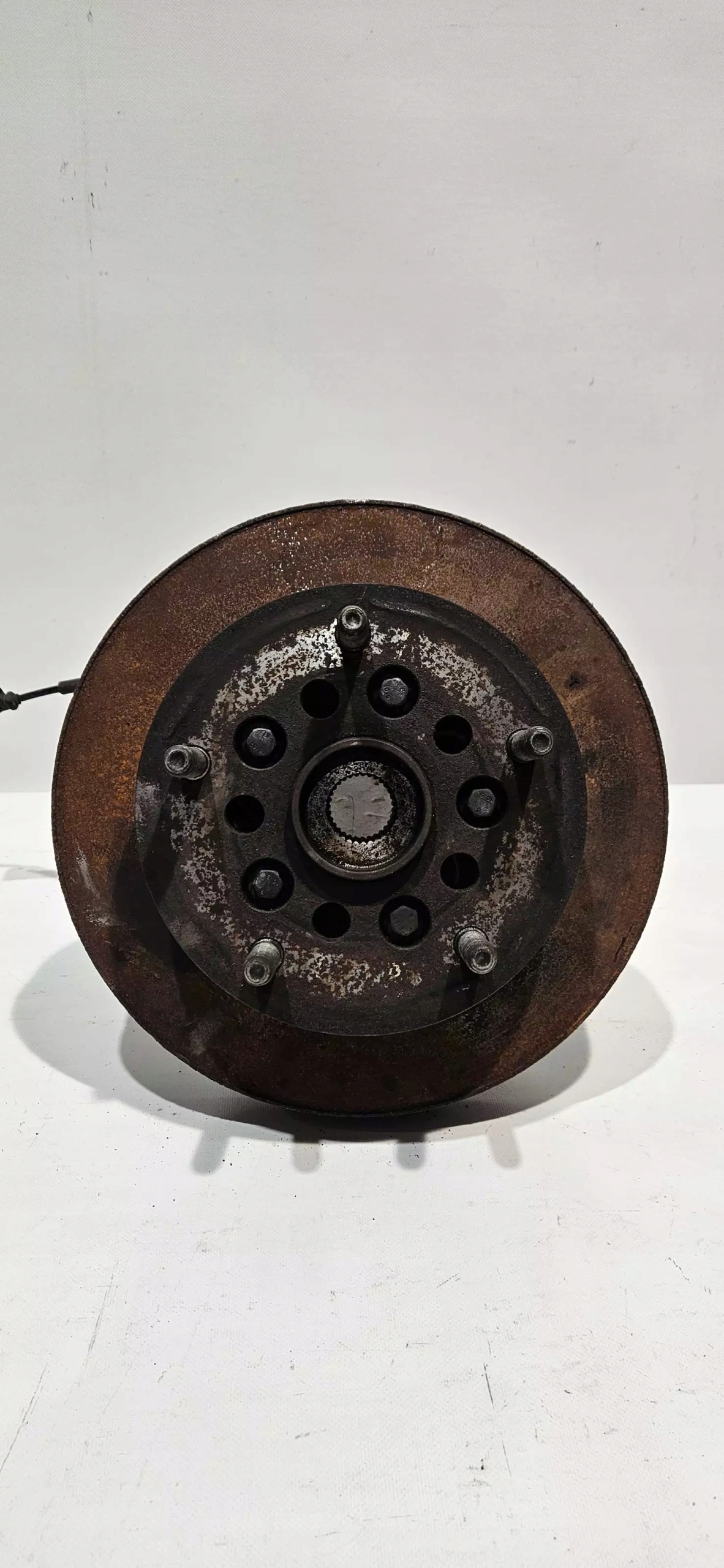 otoč čepu pravý předek TRANSIT CUSTOM 12-23