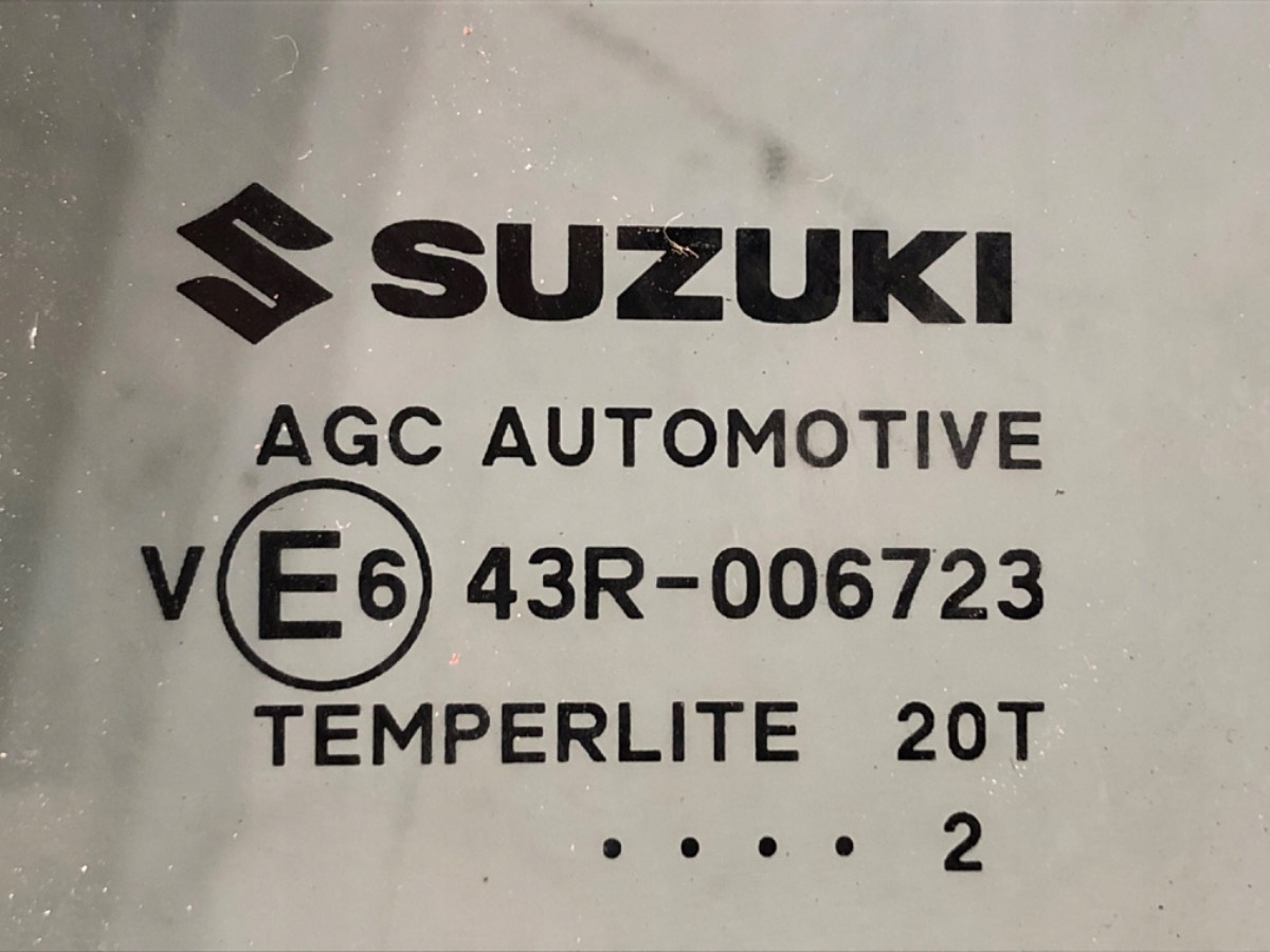 SZYBA LEWY TYŁ SUZUKI SX4 SUV Producent części OEM