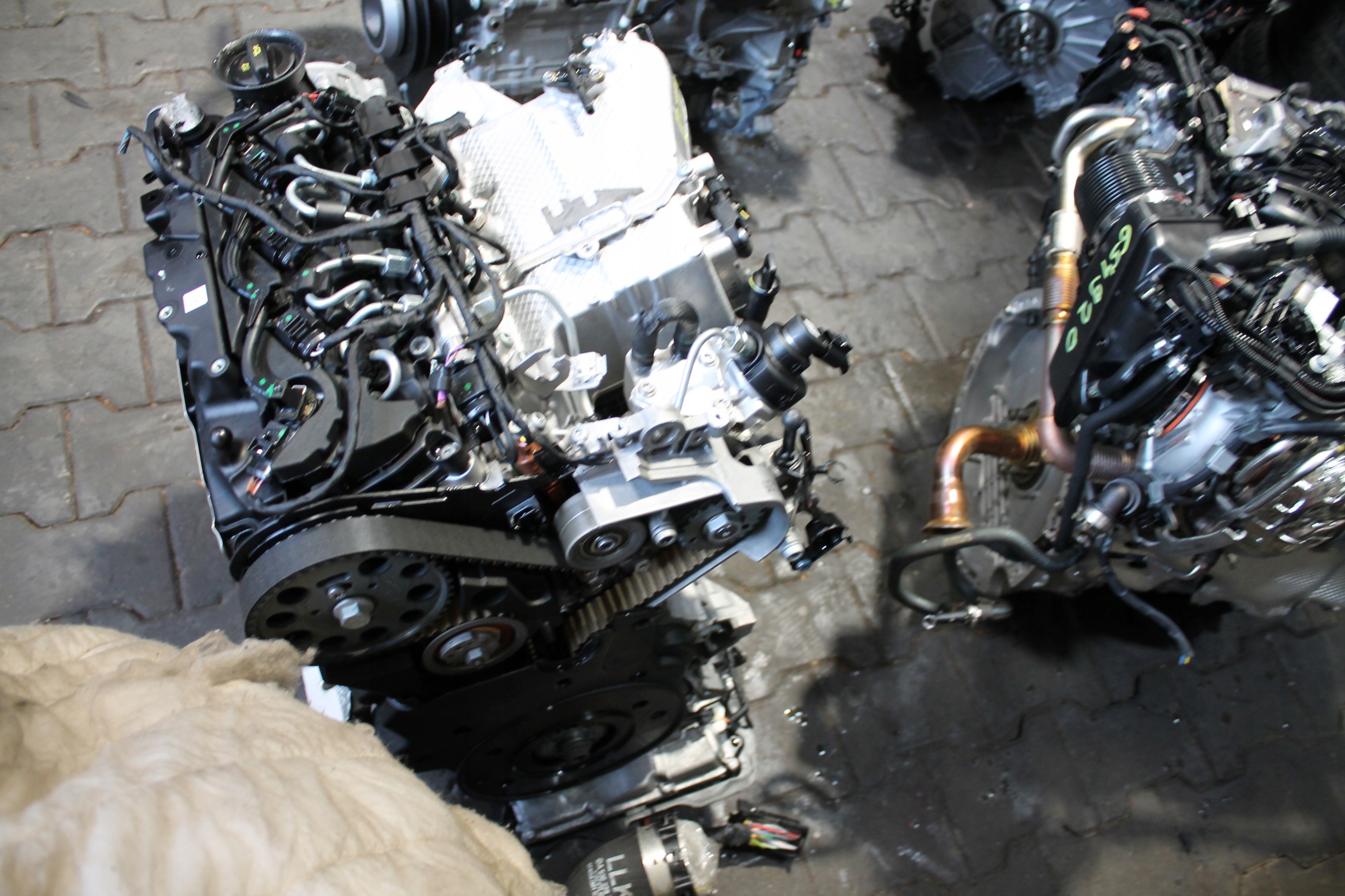 engine complete AUDI 2,0 TDI DTN 10 TYSKM does not have TURBO