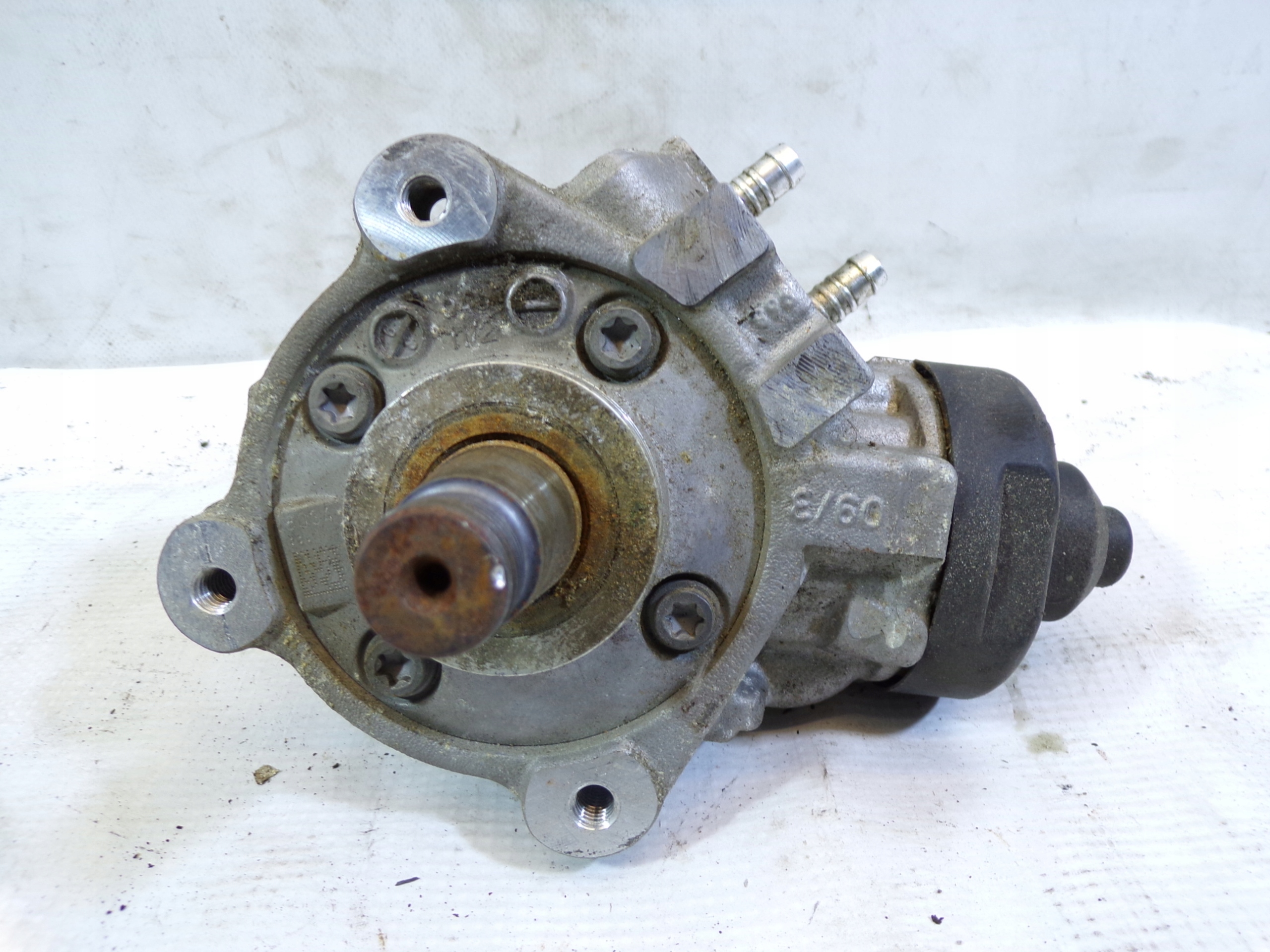 Einspritzpumpe BOSCH 2.0 TDI 045010529 / 03L130755AC