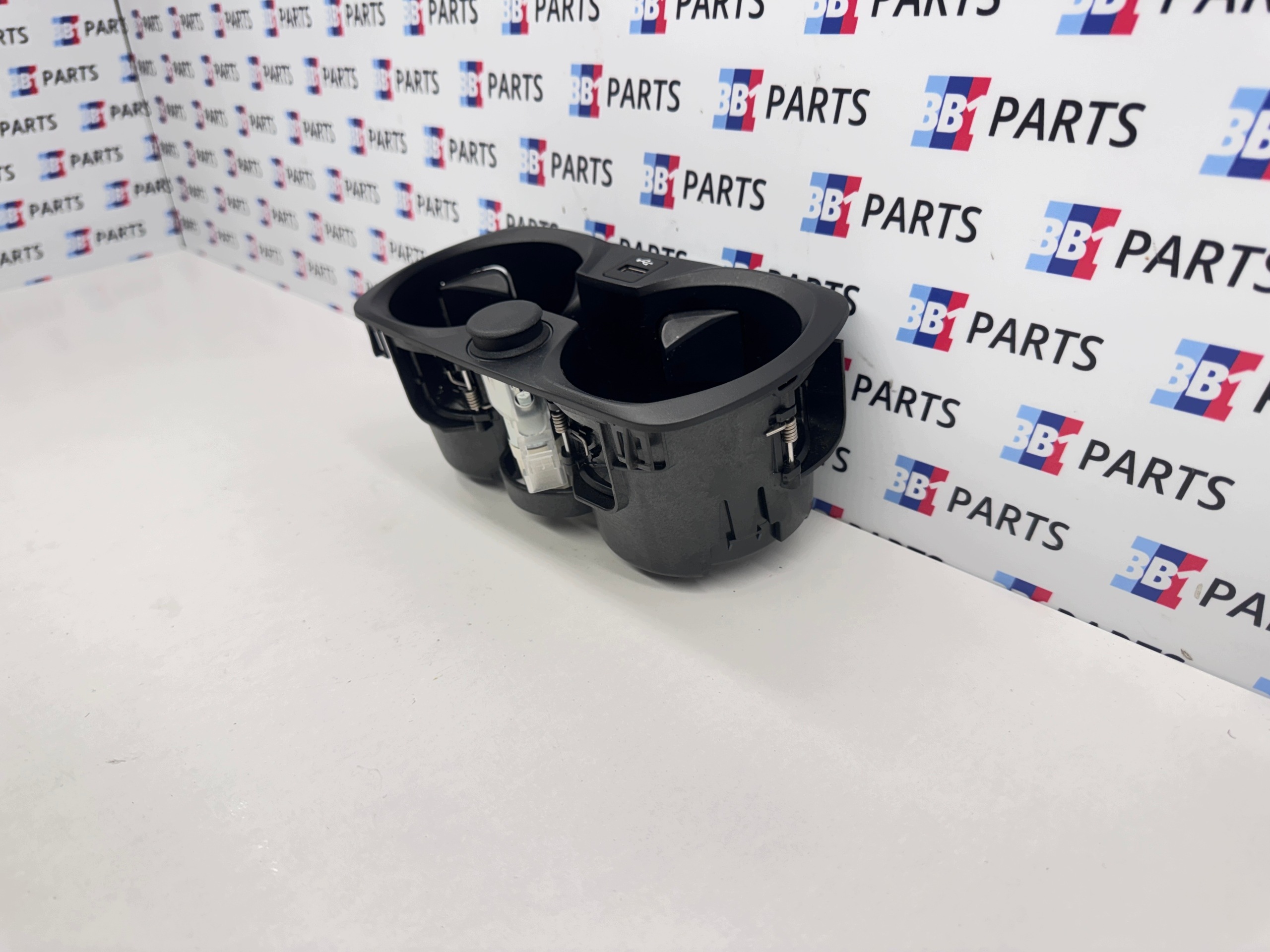 BMW G20 G21 G26 G80 M3 bracket for KUBKI passenger compartment CUPHOLDER 6809803