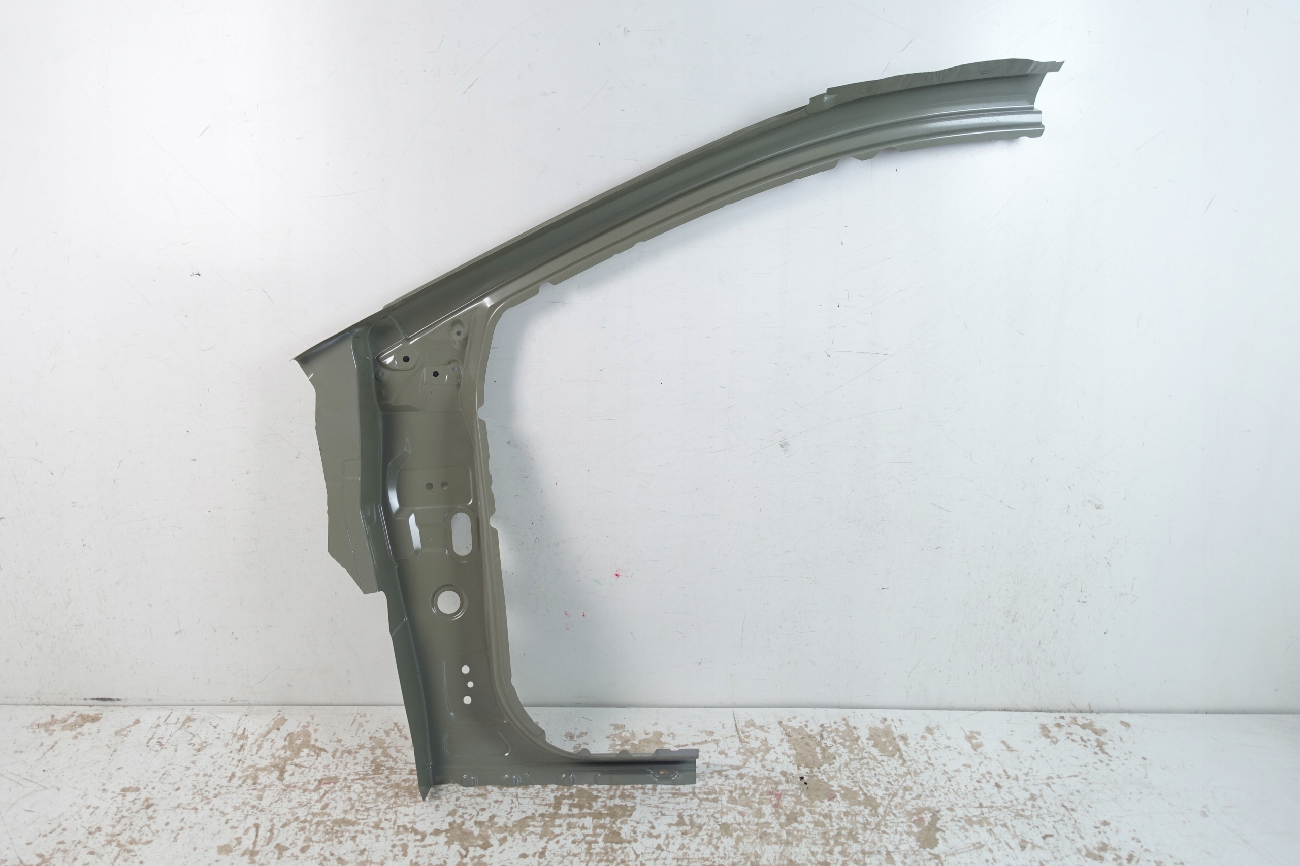 TOYOTA COROLLA E21 2018- side threshold pillar A right front 61013-02010