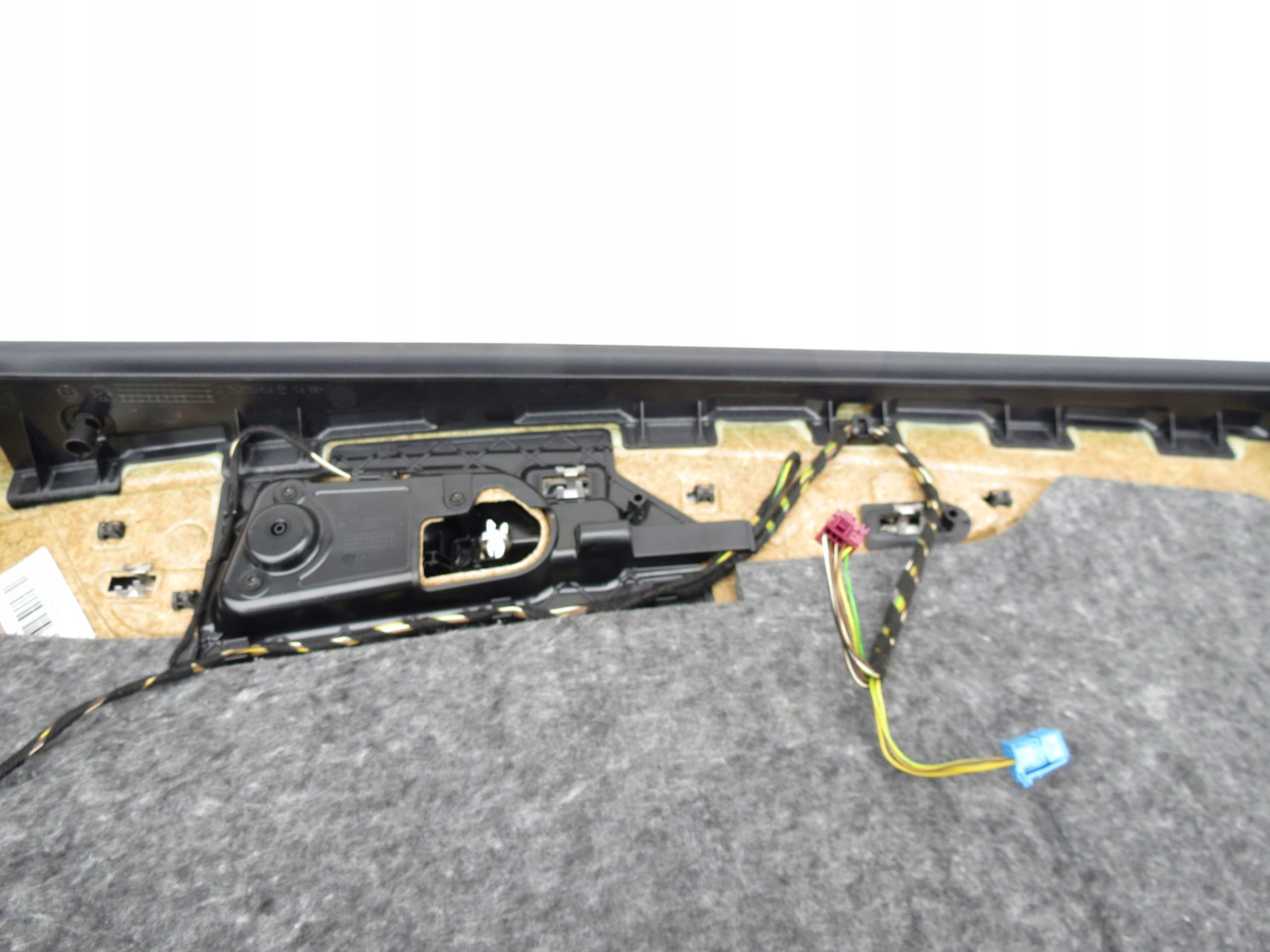 side upholstery door left rear part rear MERCEDES CLS W218