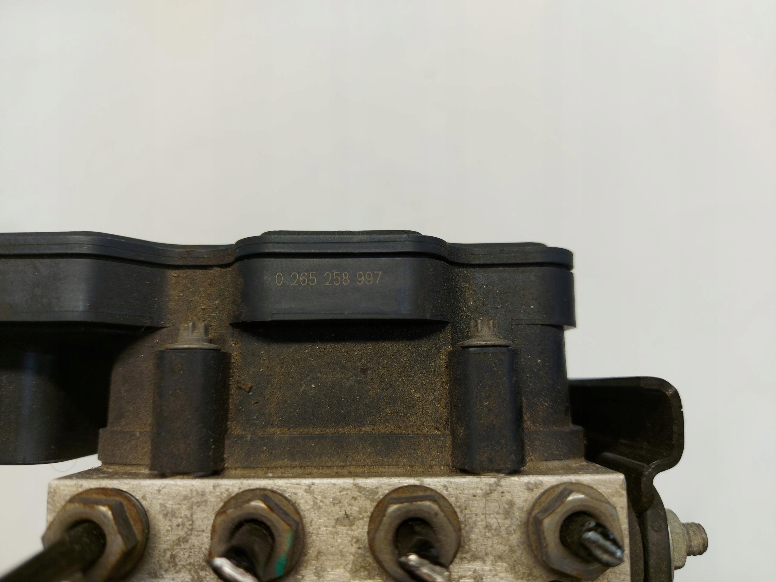 MG ZS 1.5B pump control unit ABS 10486617