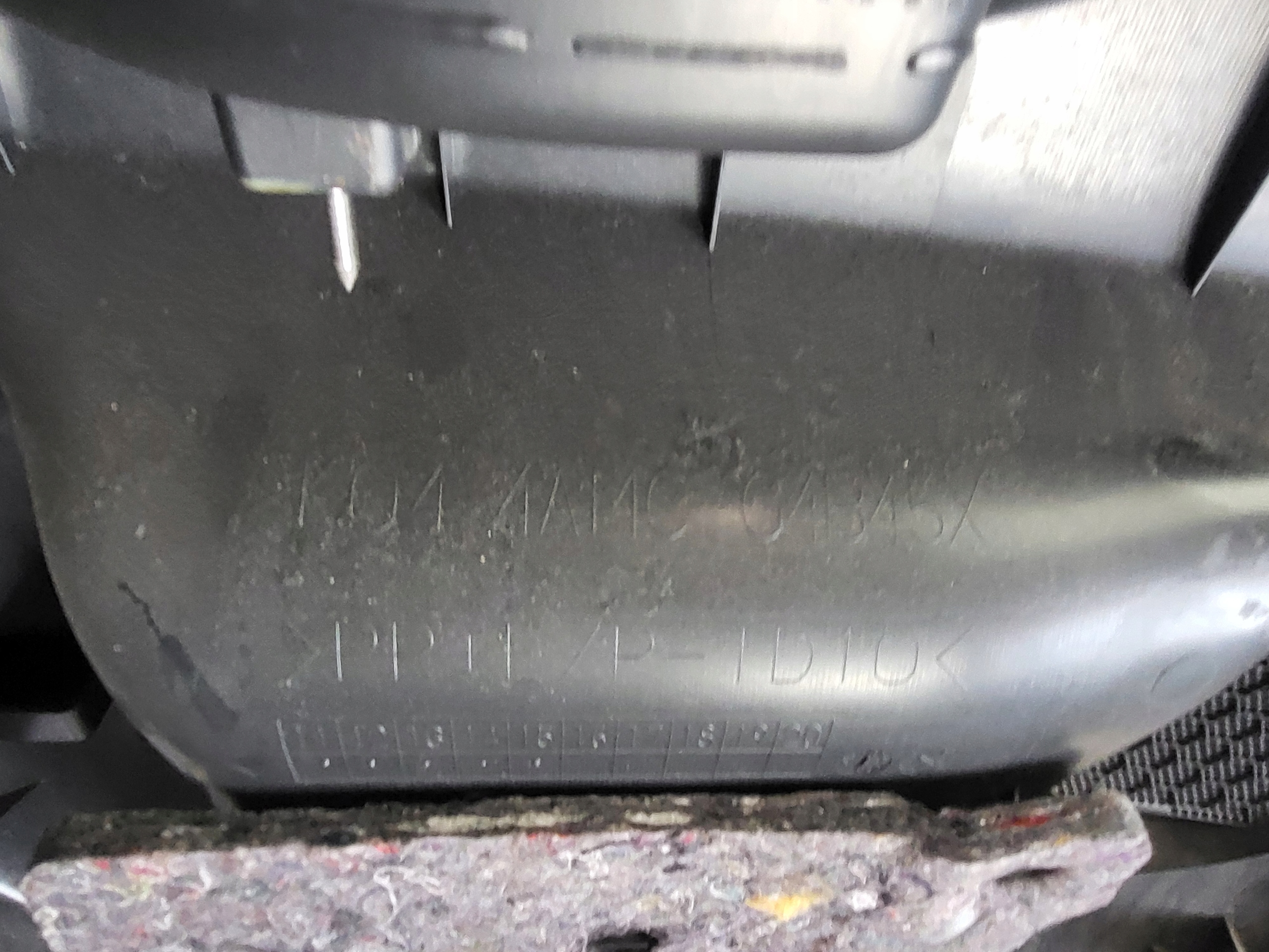 Seite Tür rechts heck MITSUBISHI OUTLANDER III GF 3 OE schwarzer MATERIAL