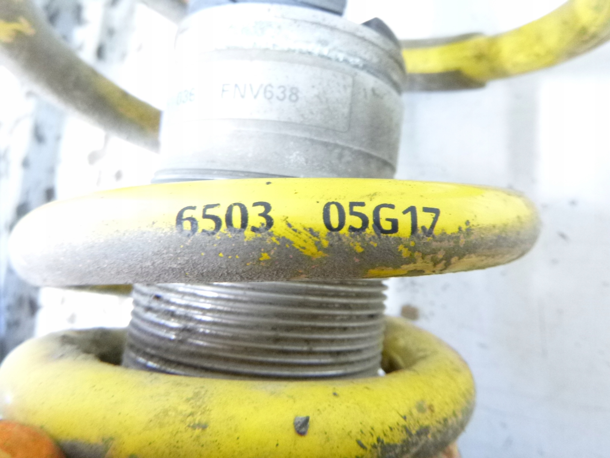 shock absorbers front Chevrolet HHR 2.4 2009 komplet