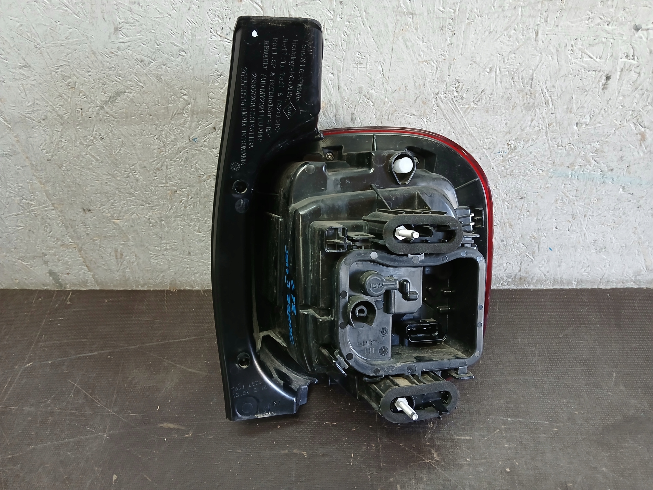 light rear part left DACIA DUSTER II 2 LIFT 265557200R