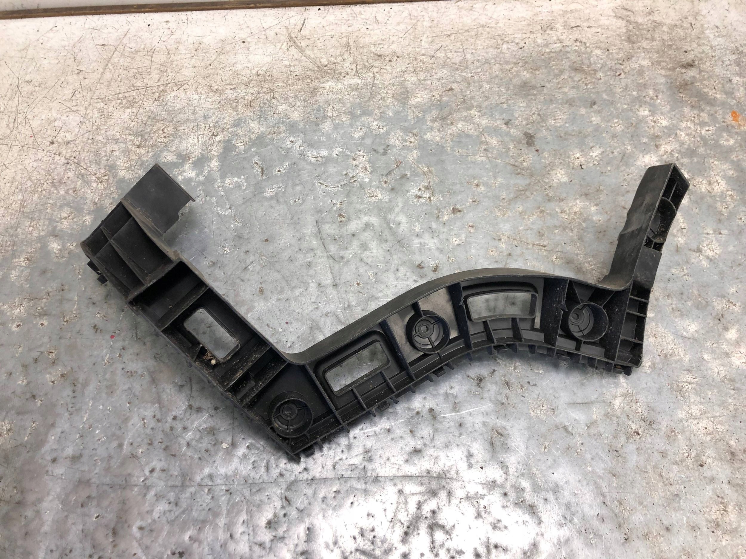 stoßstangenführung links heck VW SHARAN 7N0807393A
