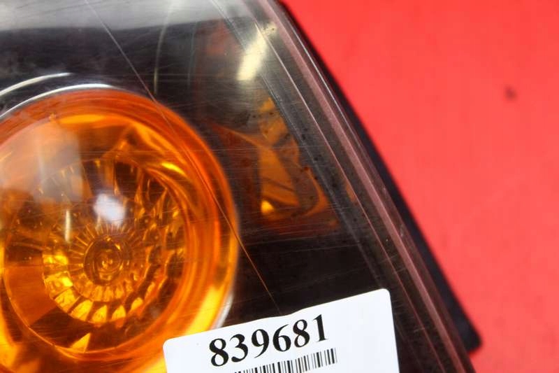 light left rear part rear P2912 MAZDA 3 1 and BK 5D 03-06