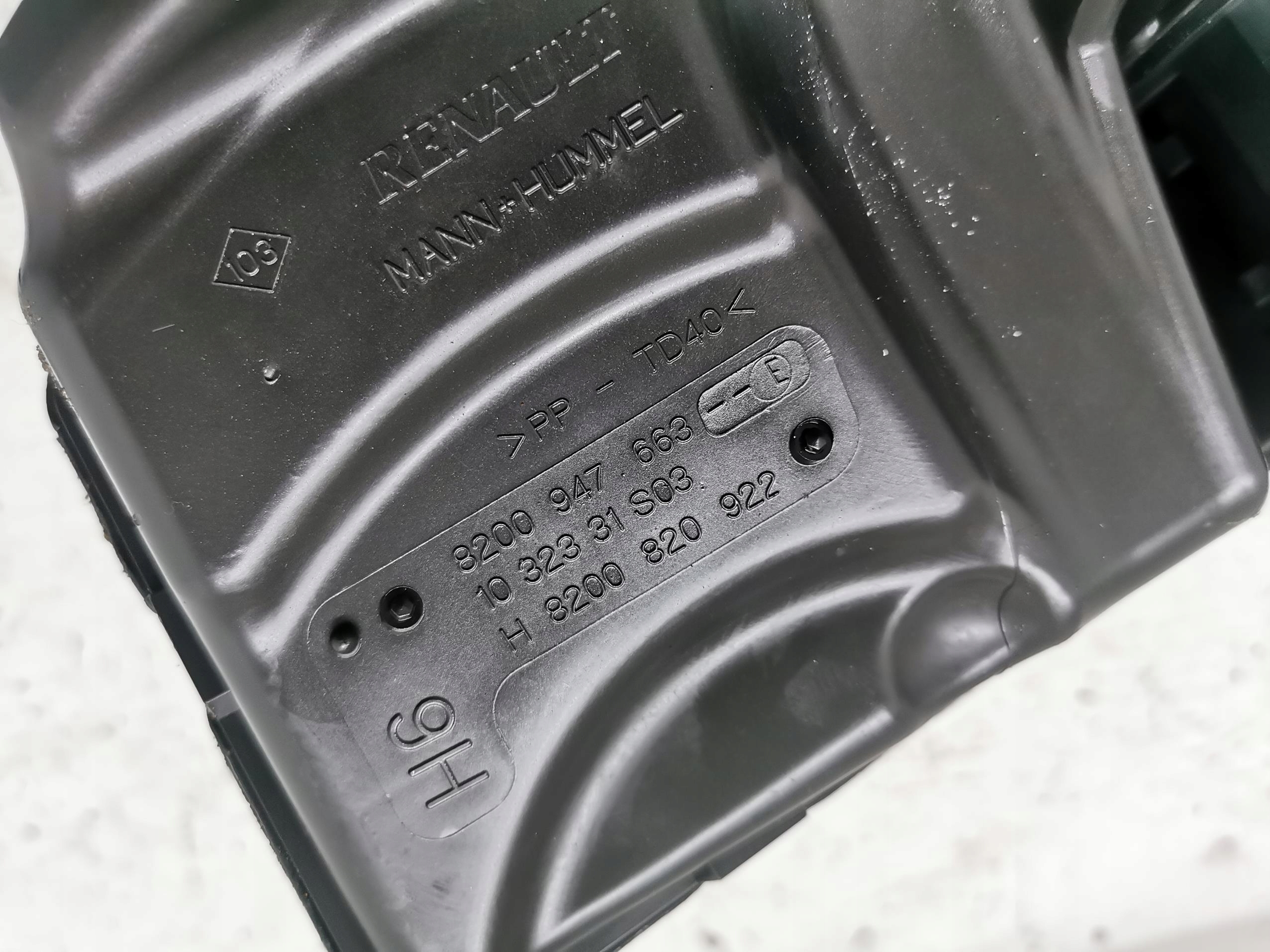 Gehäuse filter luft RENAULT MEGANE III 1.6DCI