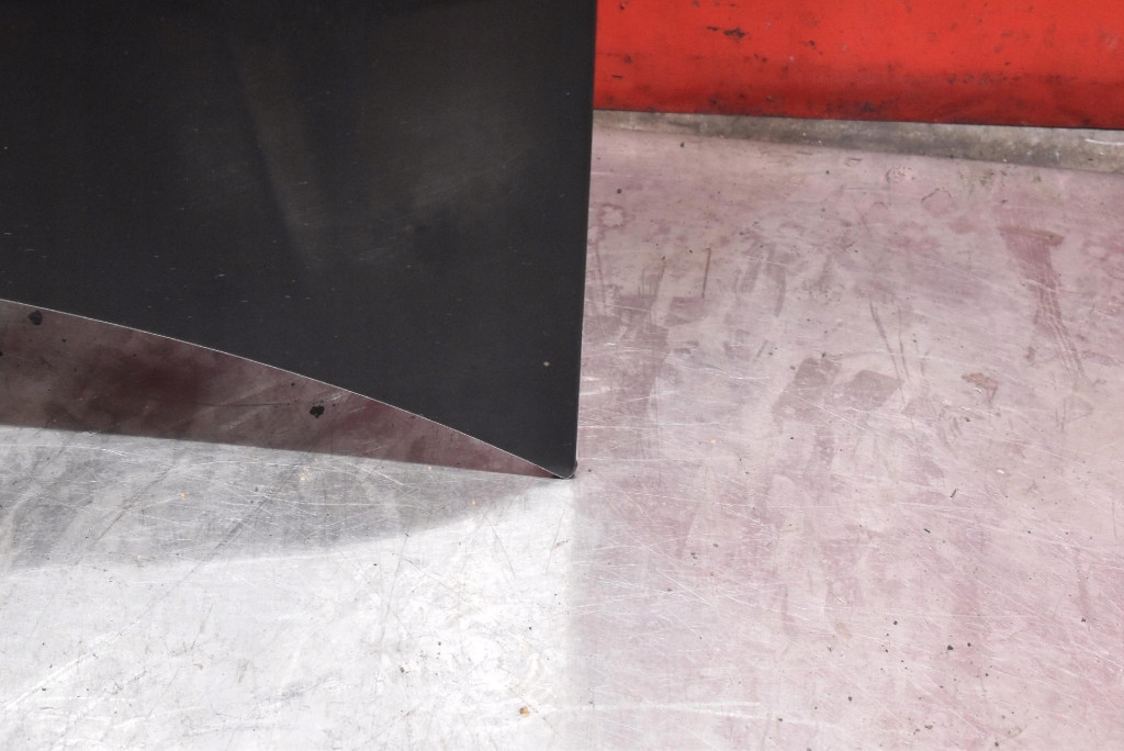 Cofano nero VW TOURAN 1 e 03-06