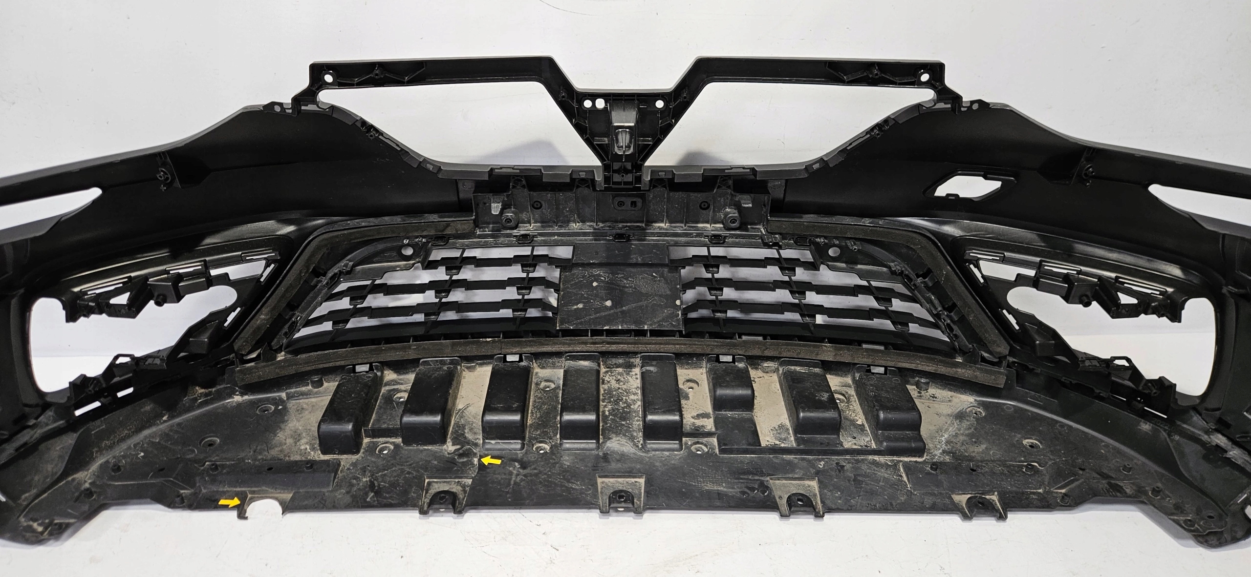 front bumper RENAULT ARKANA 19- PDC original 620225387R