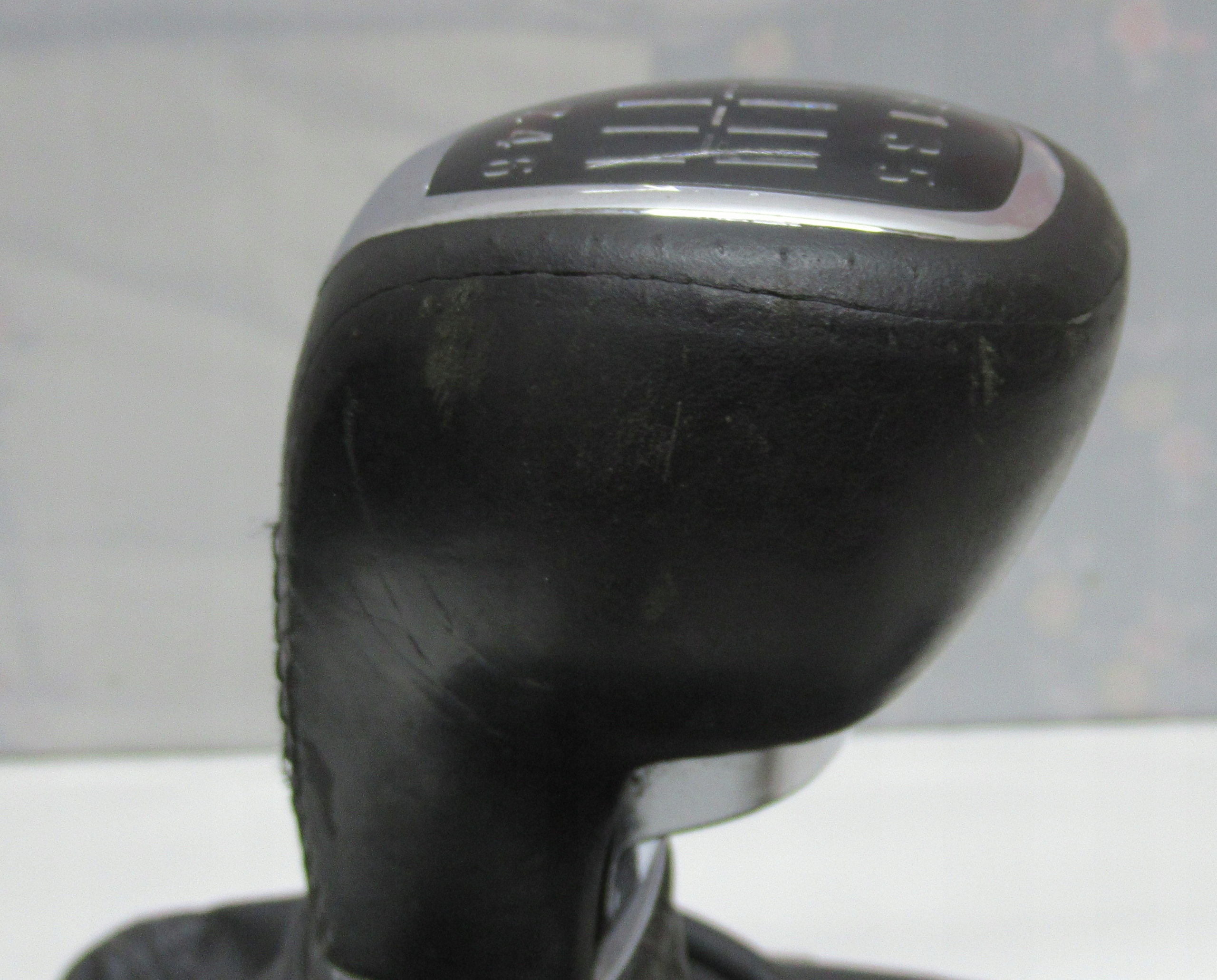 SIGNUM 07R lever changes of the gear knob leather