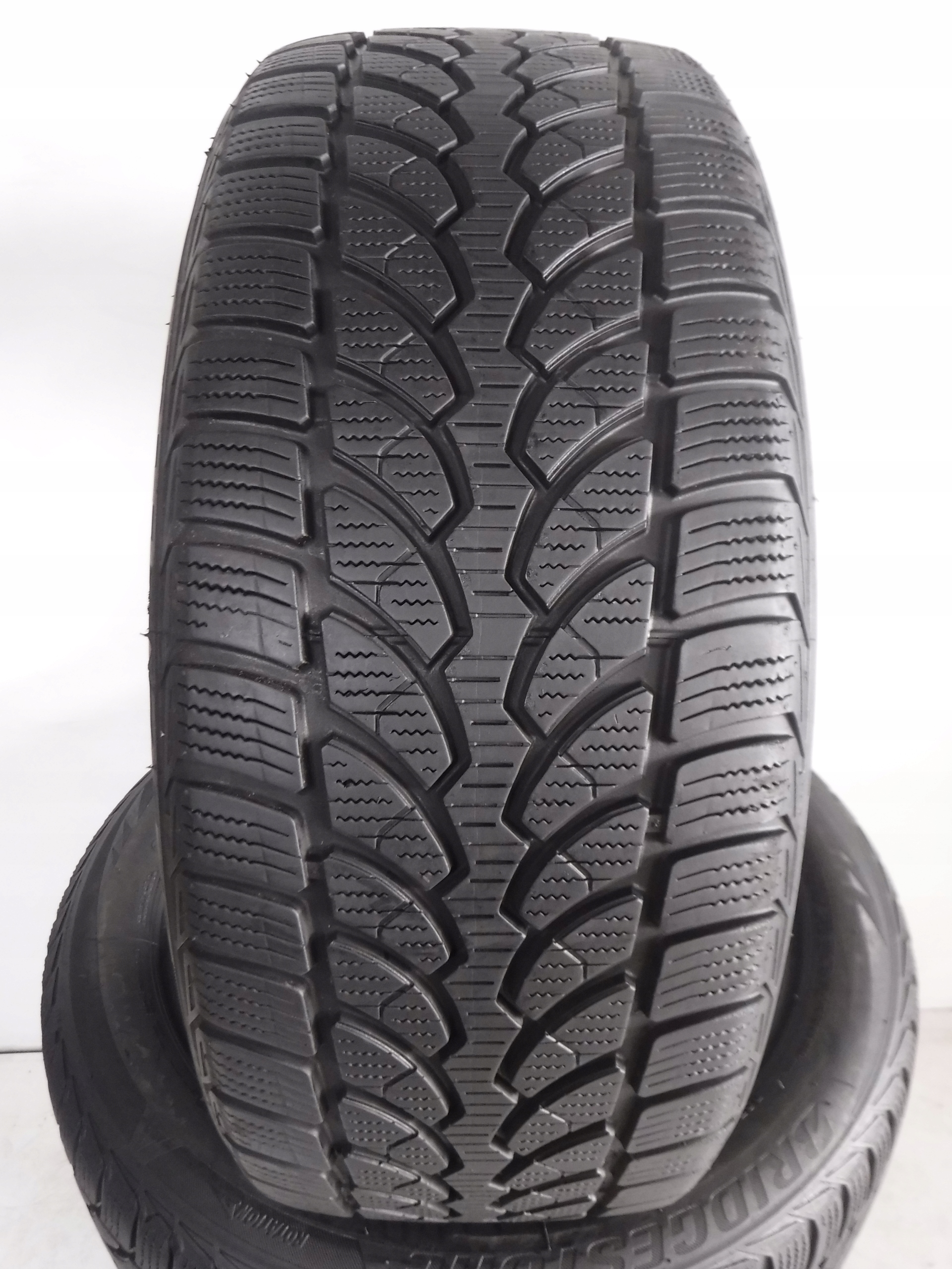 OPONY ZIMOWE BRIDGESTONE BLIZZAK LM-32 225/50/17 Sezon zimowe
