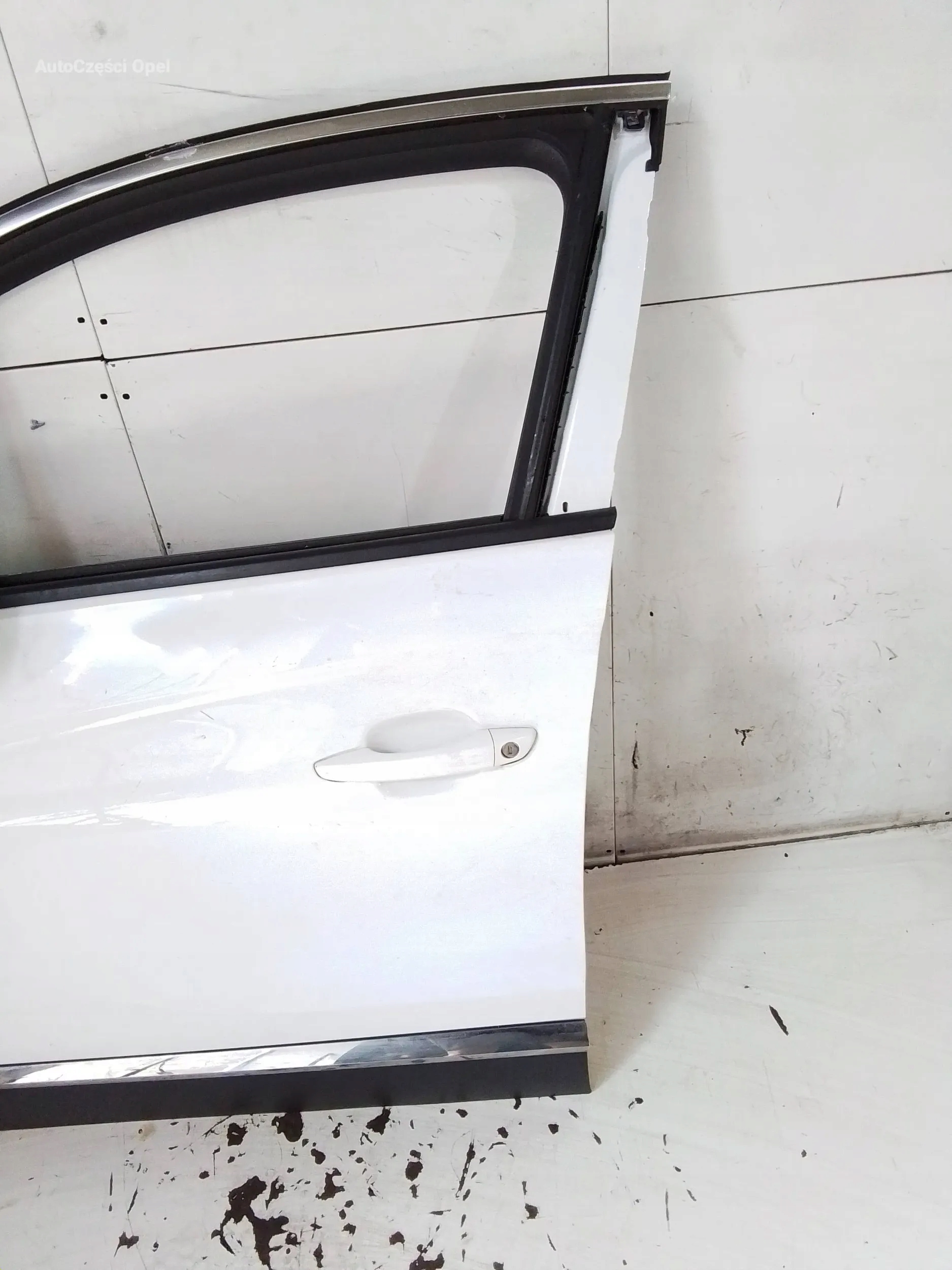 Opel Crossland X 22 DRZWI LEWY PRZÓD Z42M Numer katalogowy części TUP11435