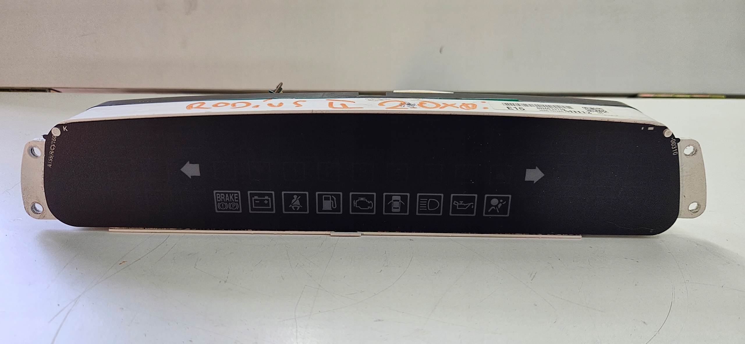 SsangYong Rodius 2 II Turismo 13- display clock