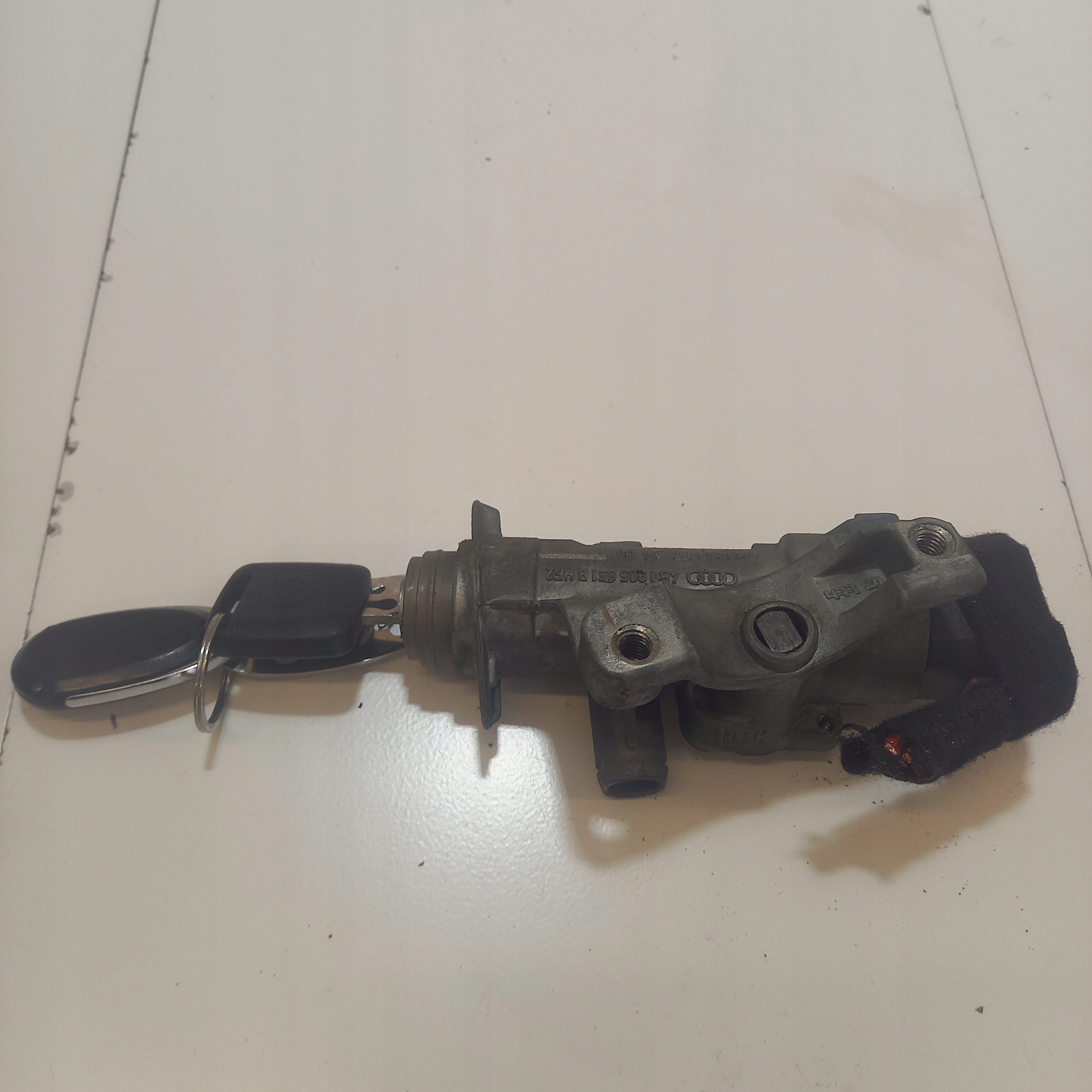 ignition Z KLUCZYKIEM FORD GALAXY MK1 LIFT 4B0905851B