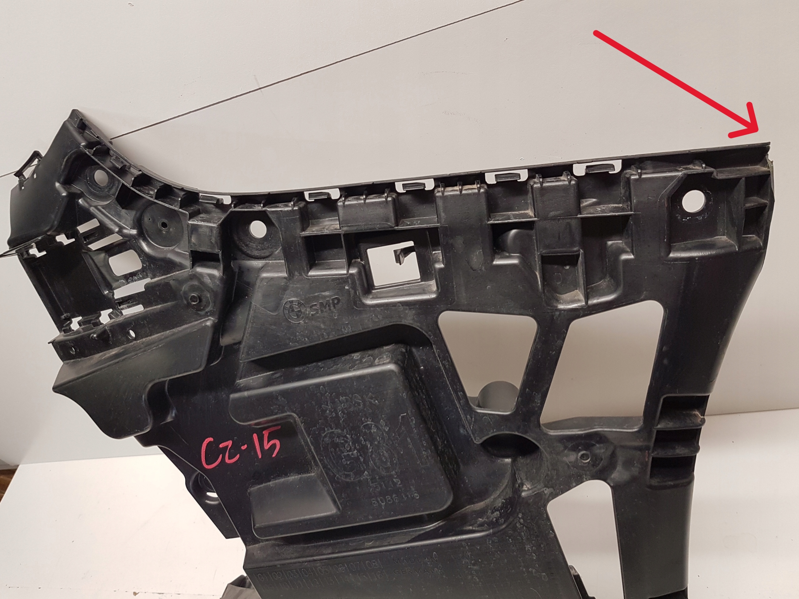 držák nárazníku pravý záď BMW M3 G61 8086116