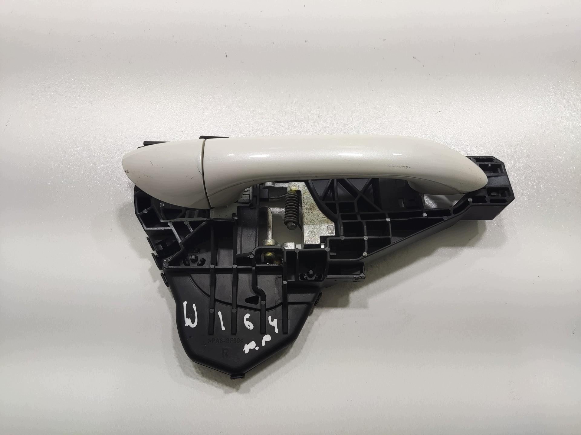 handle door right right front MERCEDES ML W164 LIFT 2009-2011 A1643000104
