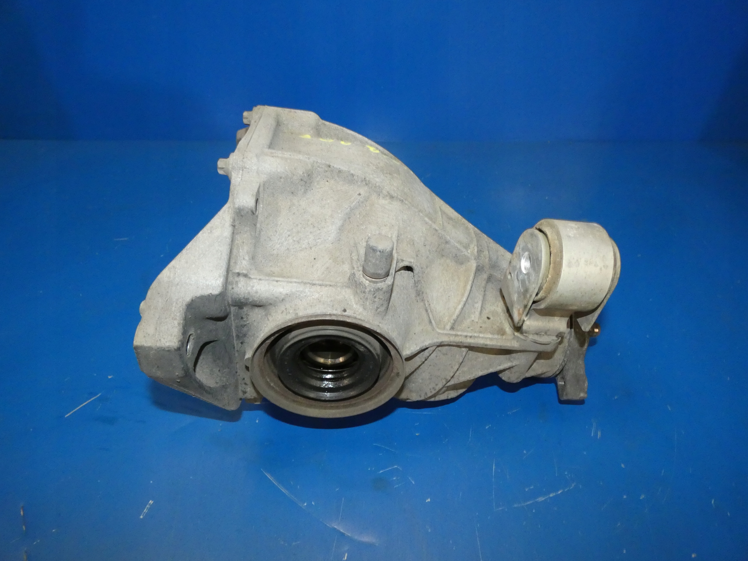 MERCEDES E KLASA W213 differenziale posteriore differenziale