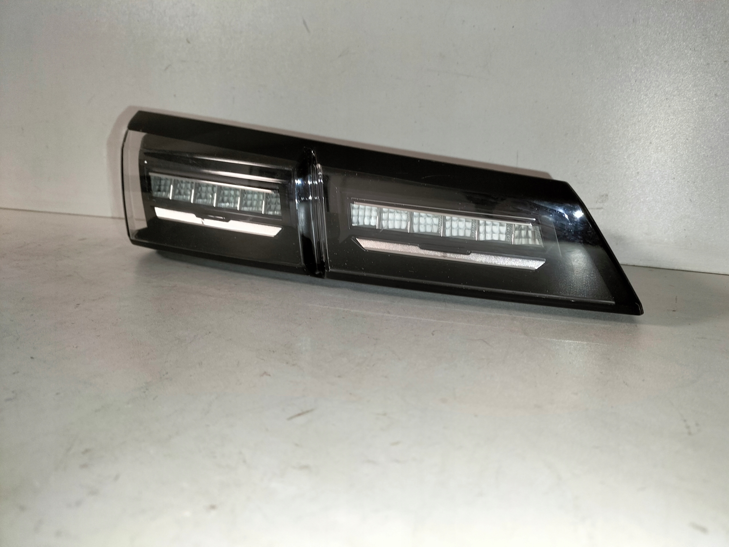 light rear rear part left PEUGEOT 308 III T10 21