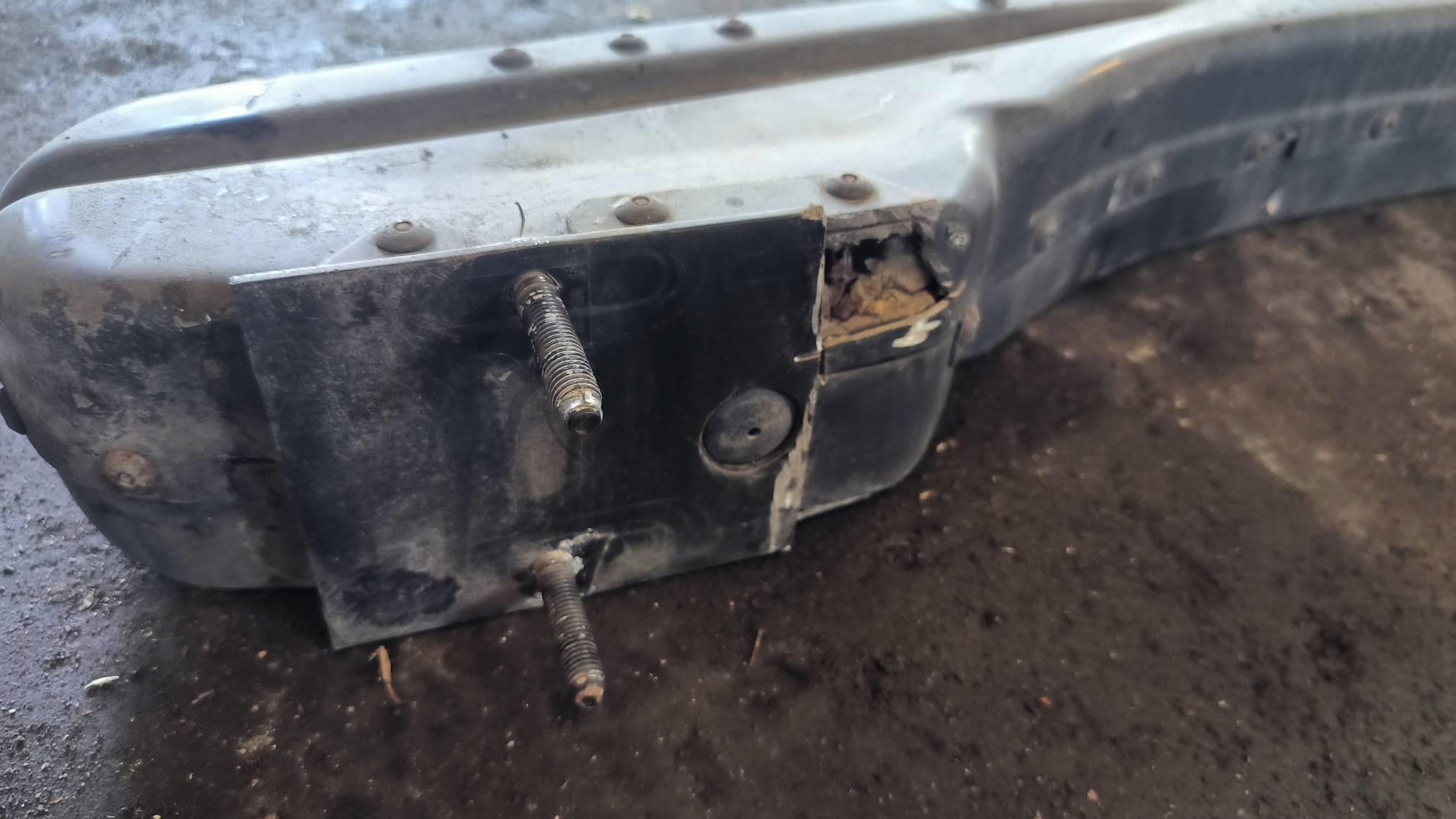 bumper support rear part MERCEDES S- KLASA W220 LIFT