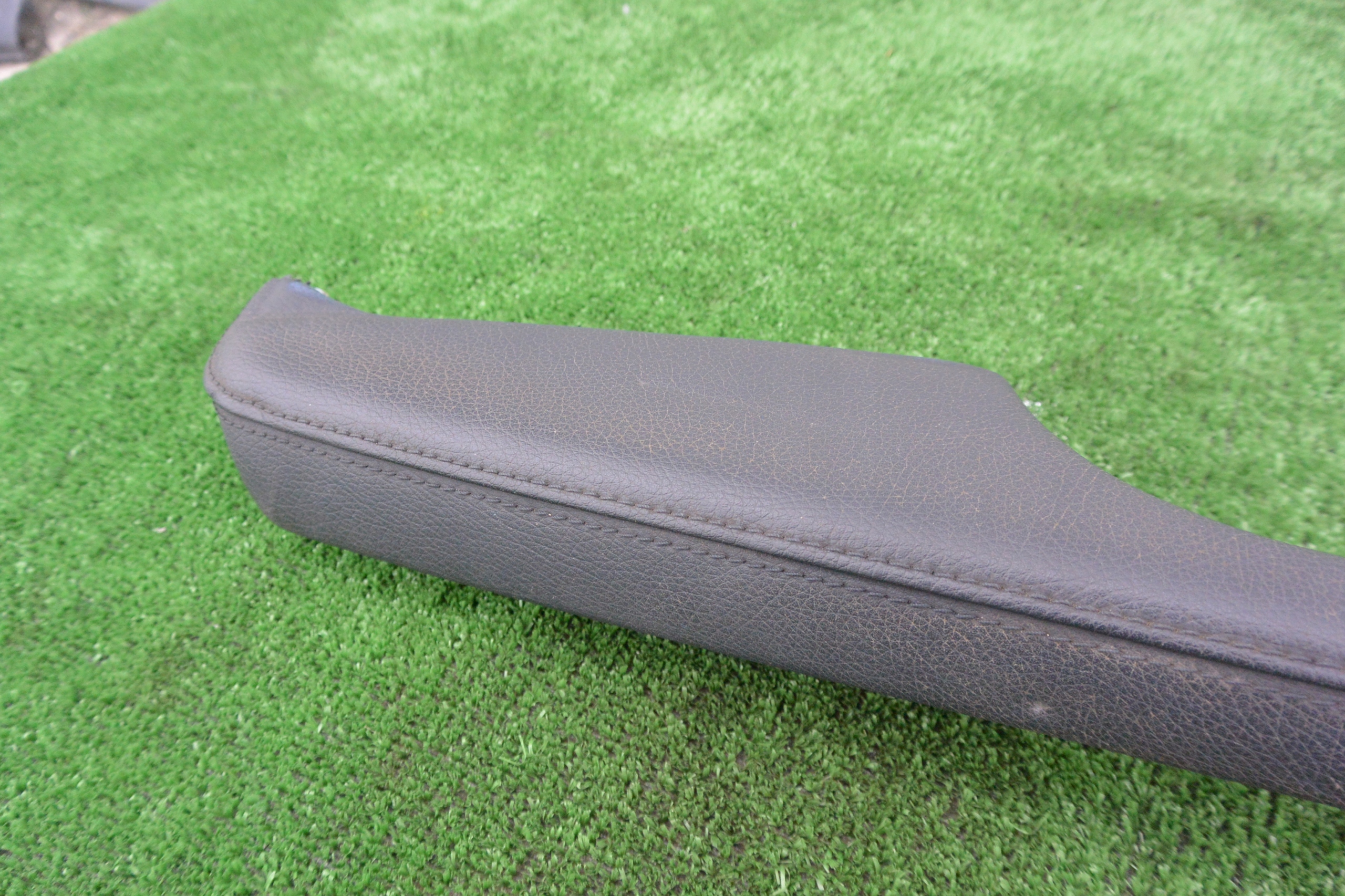 armrest OPARCIE BOCZKA left MERCEDES W211