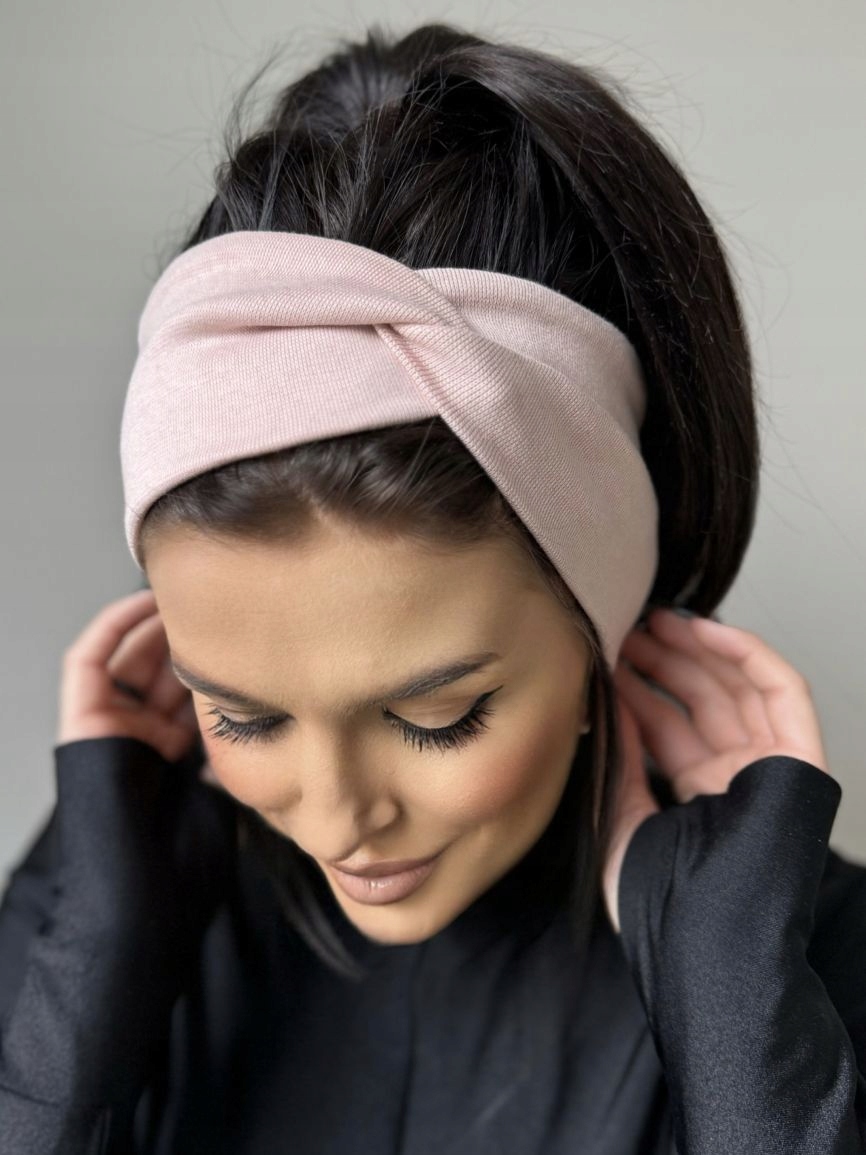 OPASKA DAMSKA NA GŁOWĘ USZY CIENKA LEKKA WYGODNA PRZEPLATANA BAWEŁNA KOLORY Model 2858