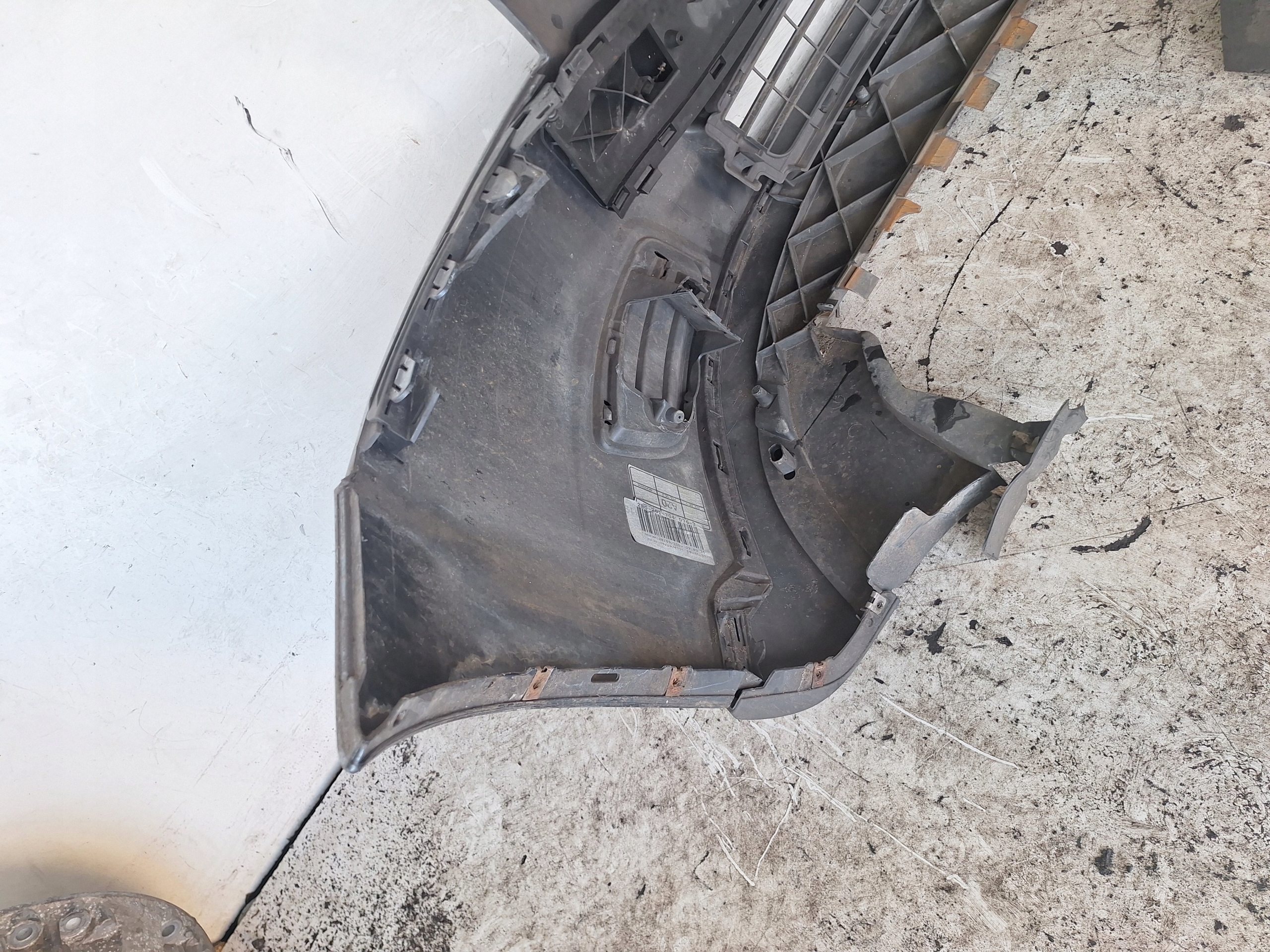VOLVO V50 LIFT 08-12 bumper