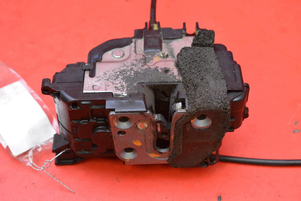 lock door right front front EU 805020006R-A RENAULT GRAND SCENIC 3 III