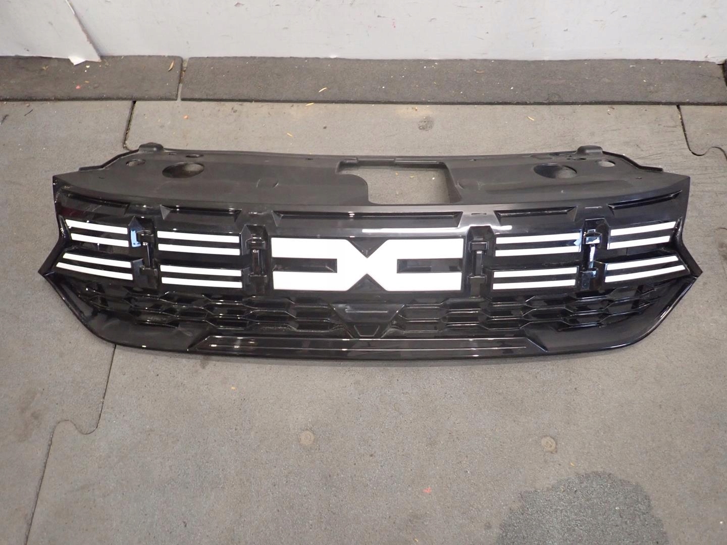 grille DACIA SANDERO III STEPWAY JOGGER 2020- 622540736