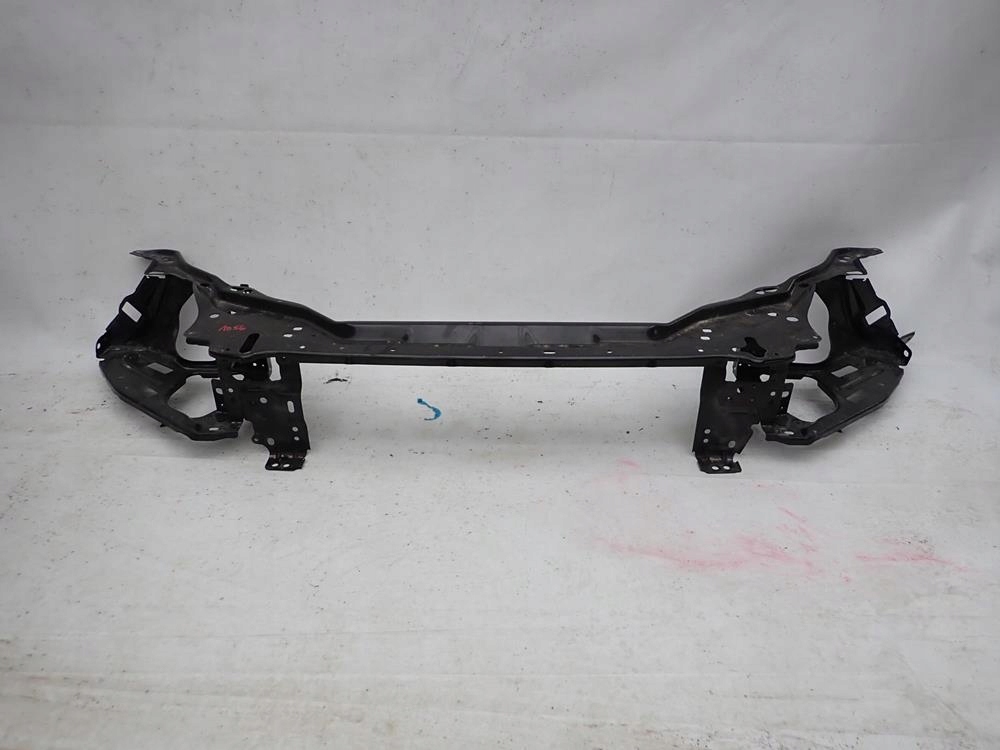 VOLVO XC60 and 1 LIFT 13-17 support panel for radiators pillar