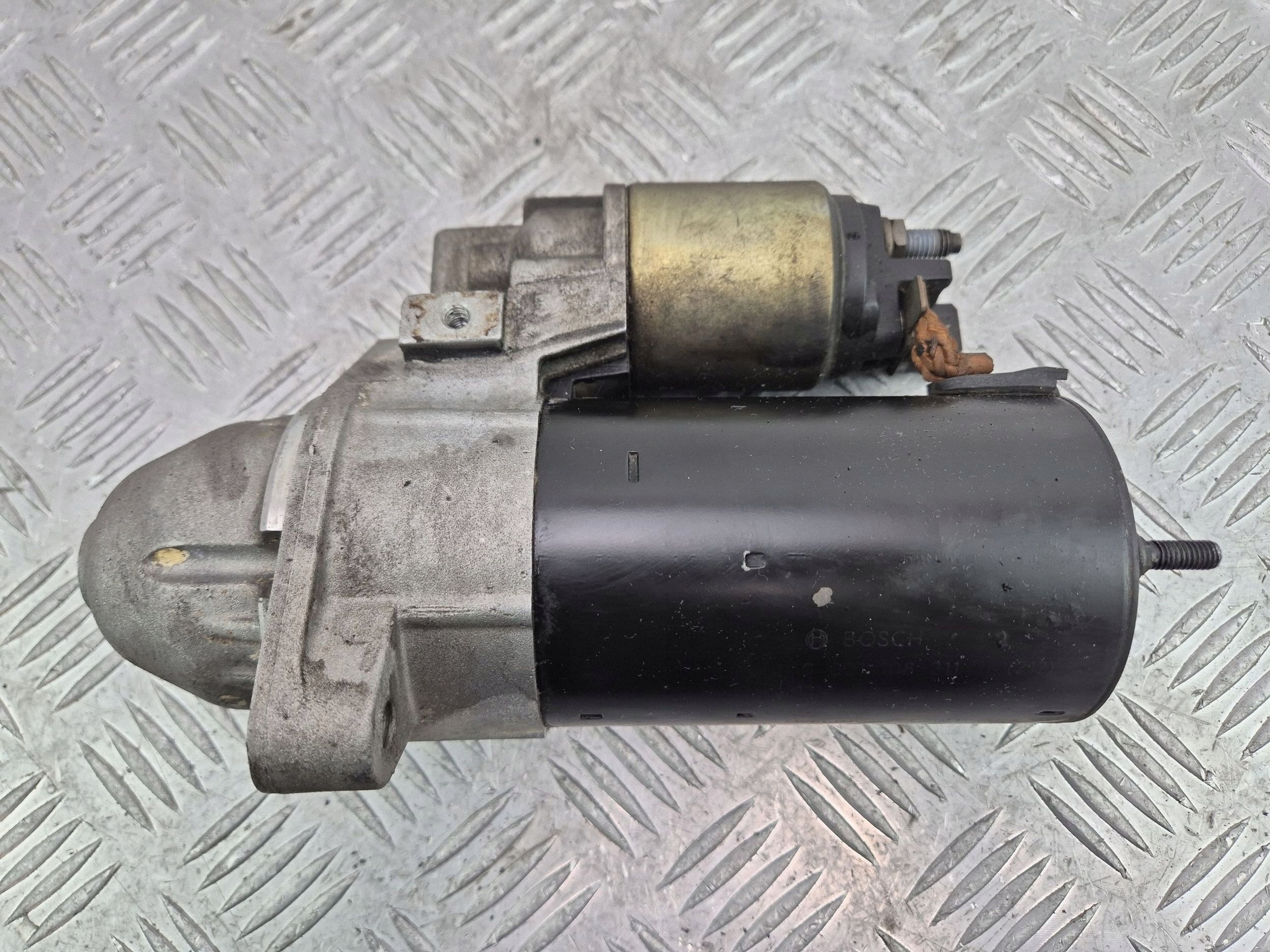 BMW 7 E65 E66 750i starter 7536691 N62B48B