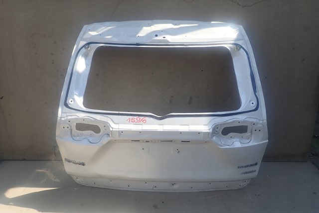 KLAPA TYŁ POKRYWA TOYOTA RAV 4 RAV4 V 2019-