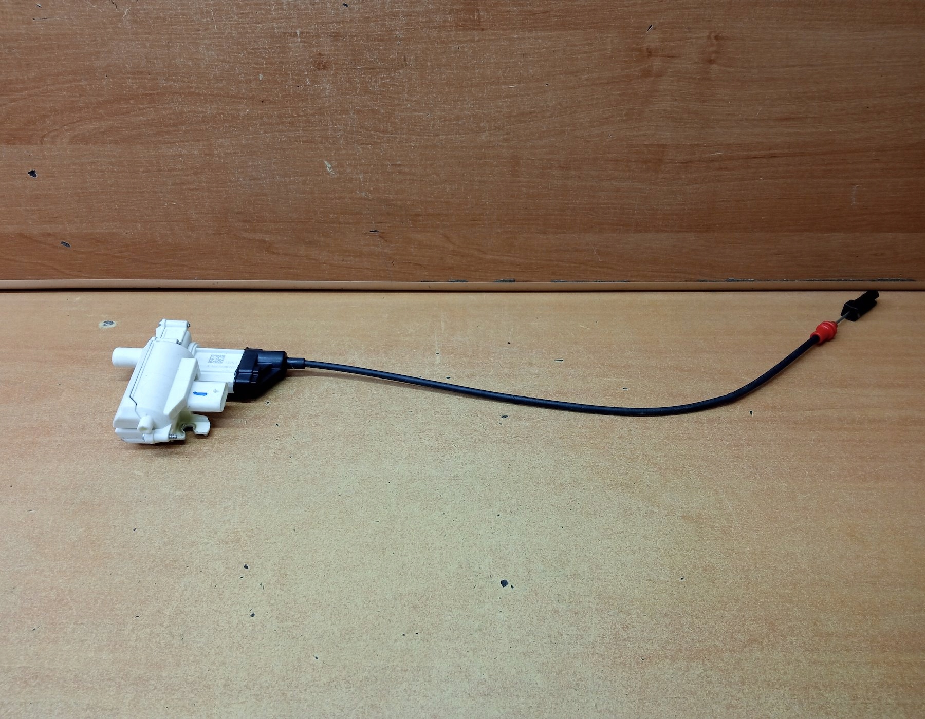 ПОДЪЕМНИК ПЕРЕДНЕЙ ЛЕВОЙ ДВЕРИ MERCEDES GL 166 1667600700