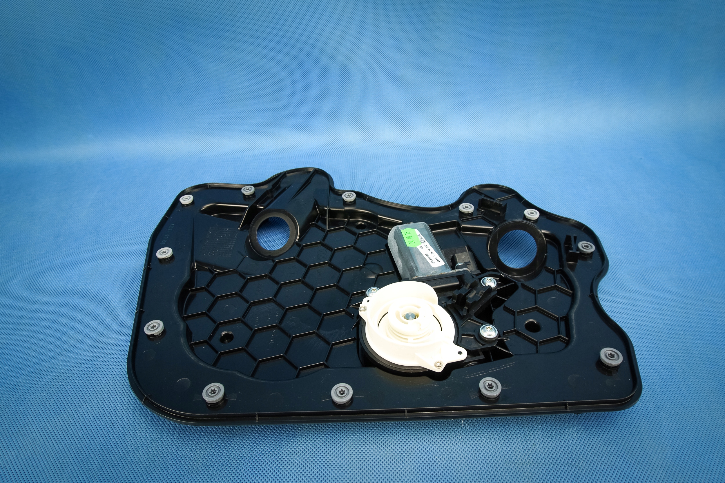engine dociagu door Audi A6 A7 A8 S8 4H 4F0837060