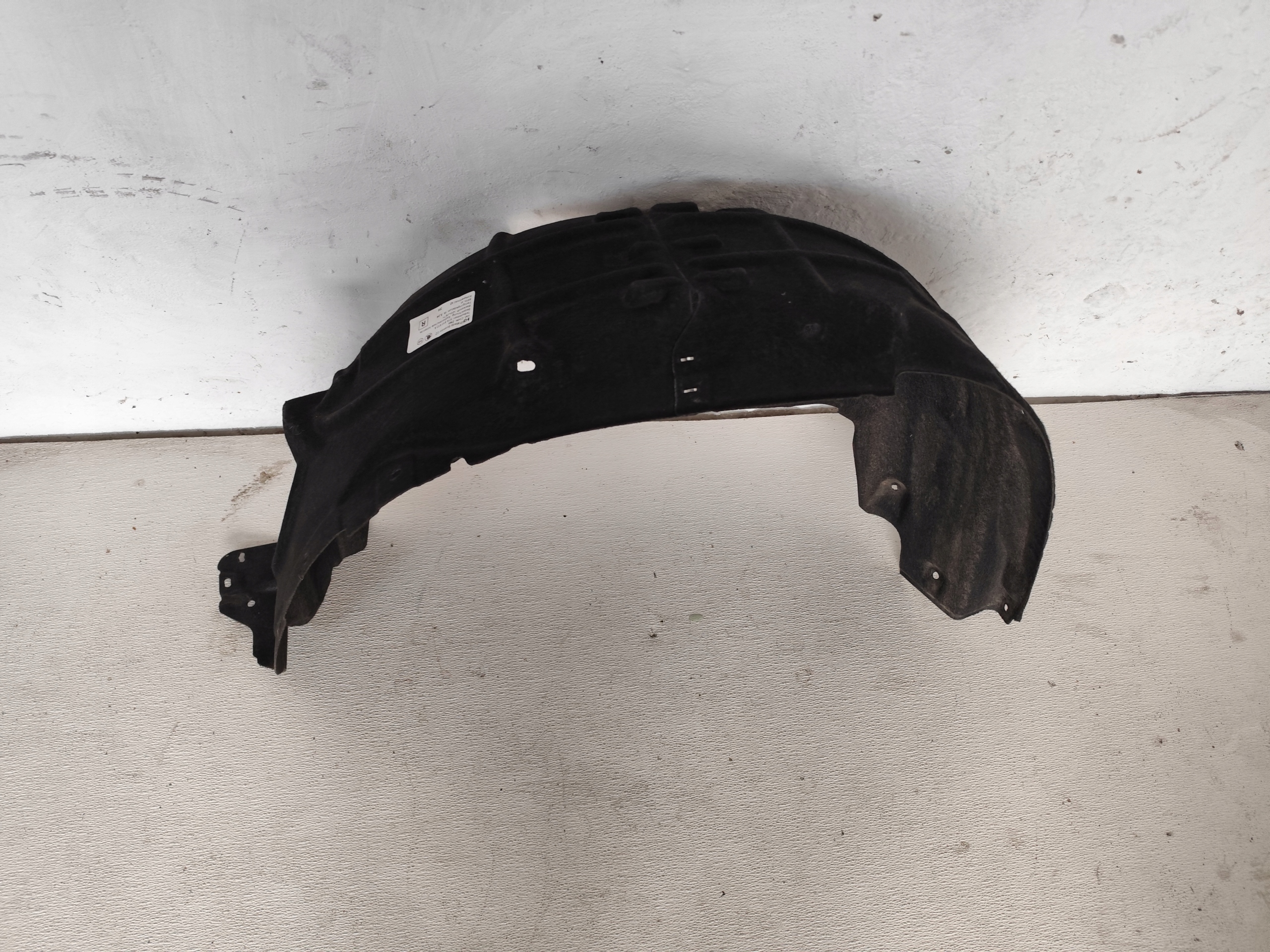 SKODA KAROQ 2024 1.5TSI mudguard rear. right