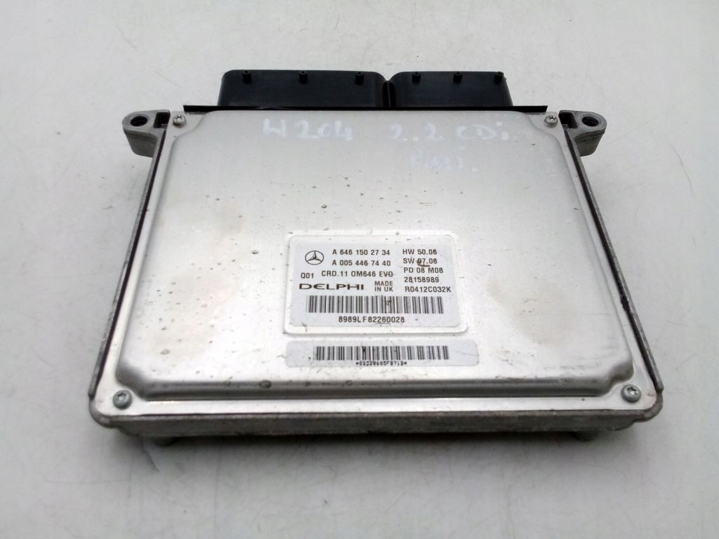 Mercedes C klasa W204 2.2 CDI computer control unit of the engine A6461502734