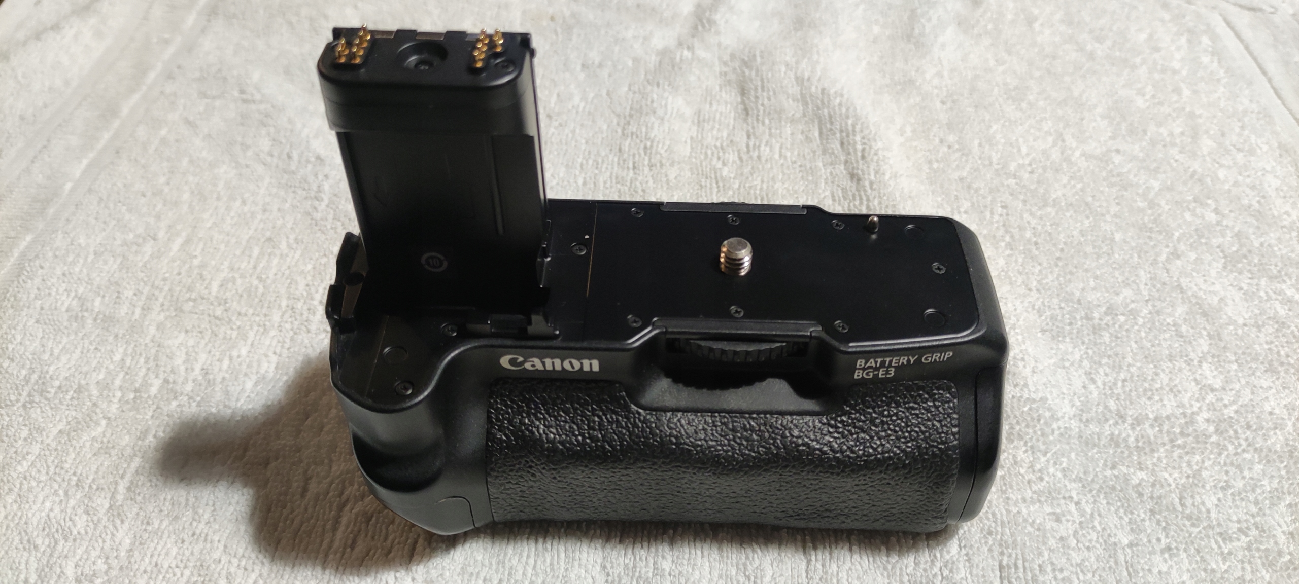 Battery Pack Grip CANON BG-E3 Koszyk BGM-E3L do Canon 350D 400D ŁADNY Kod producenta 0211B006AA