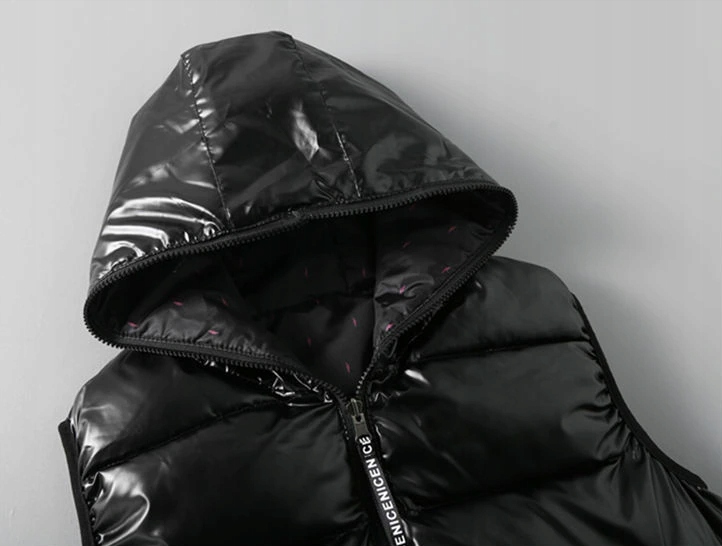 BEZRĘKAWNIK BŁYSZCZĄCY PIKOWANY KAMIZELKA KAPTUREM Model YYD-811