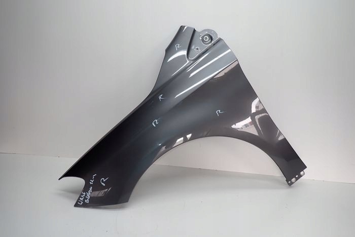 MERCEDES W246 246 B-KLASA 12- fender left front front
