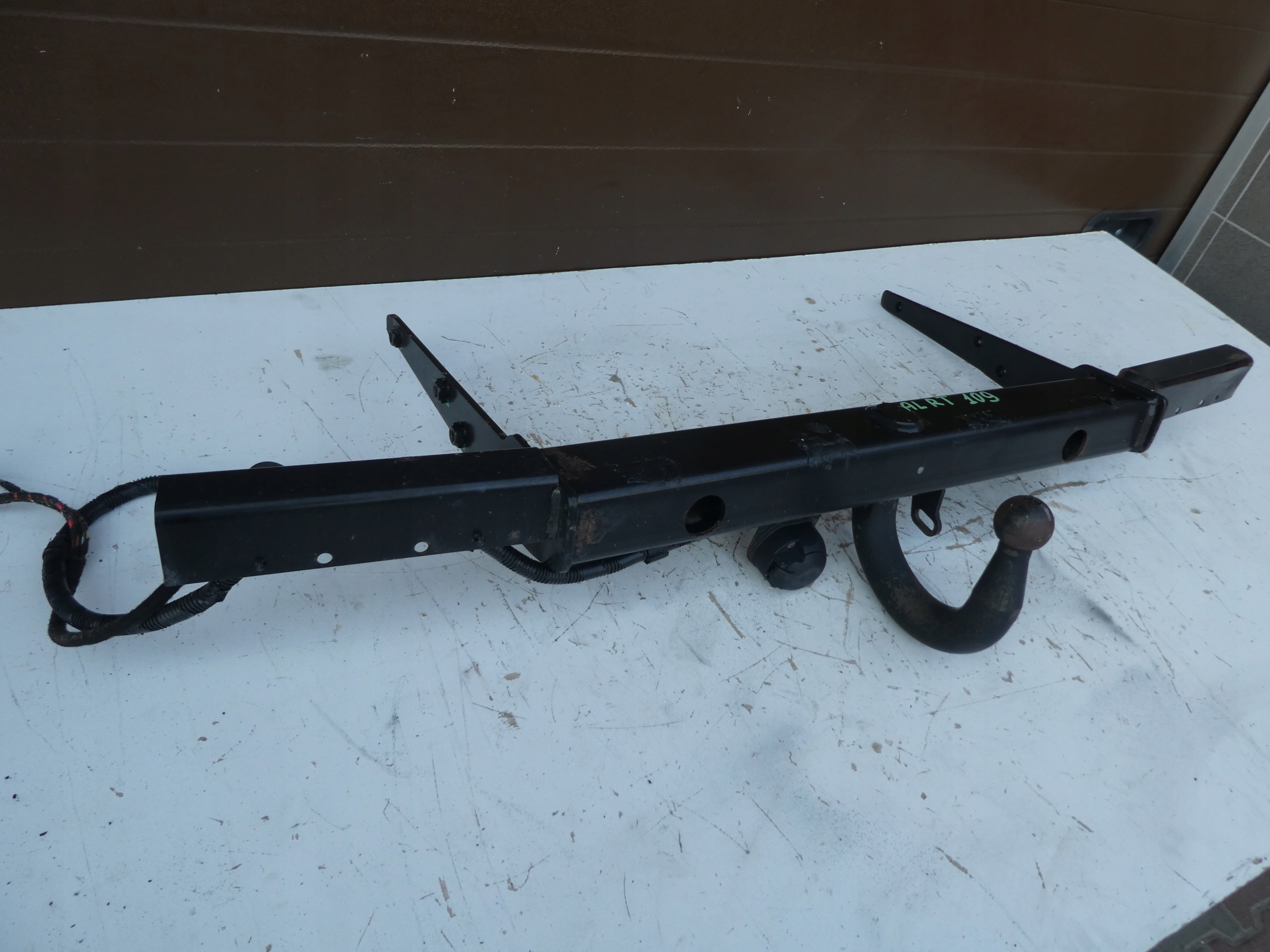 tow sider VW T5 T6 7H0803881H