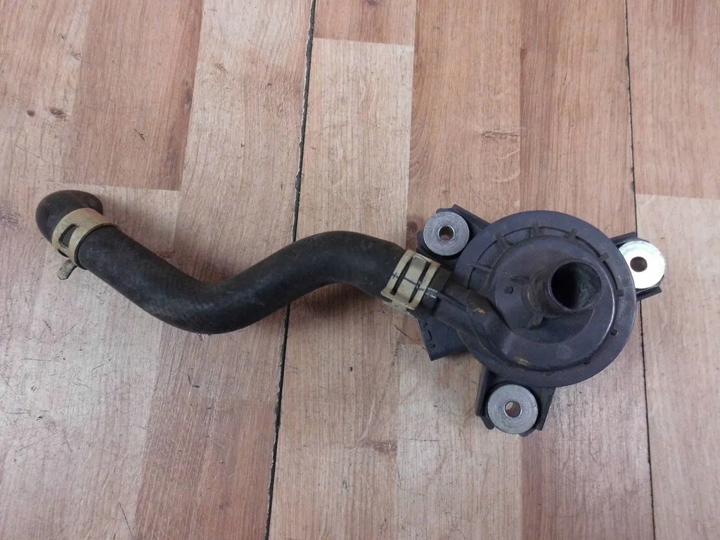 211410-10420 - Mitsubishi Outlander III инвертор водяной насос